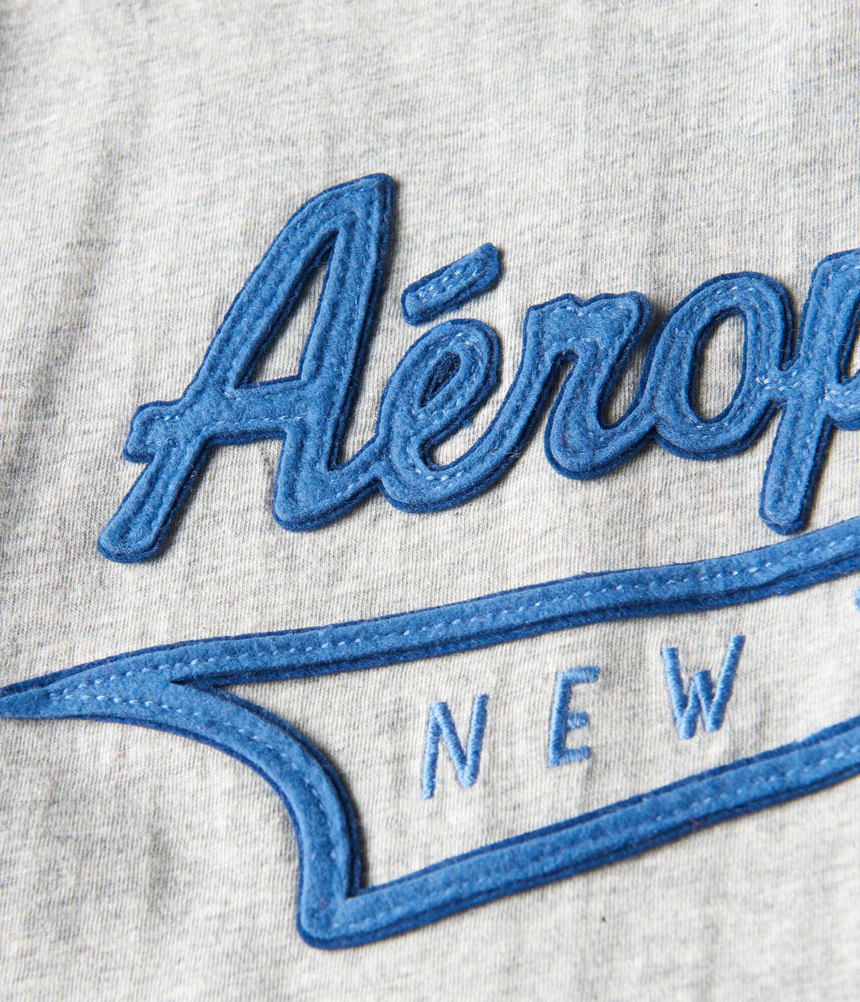 Aeropostale 87 Graphic Tee