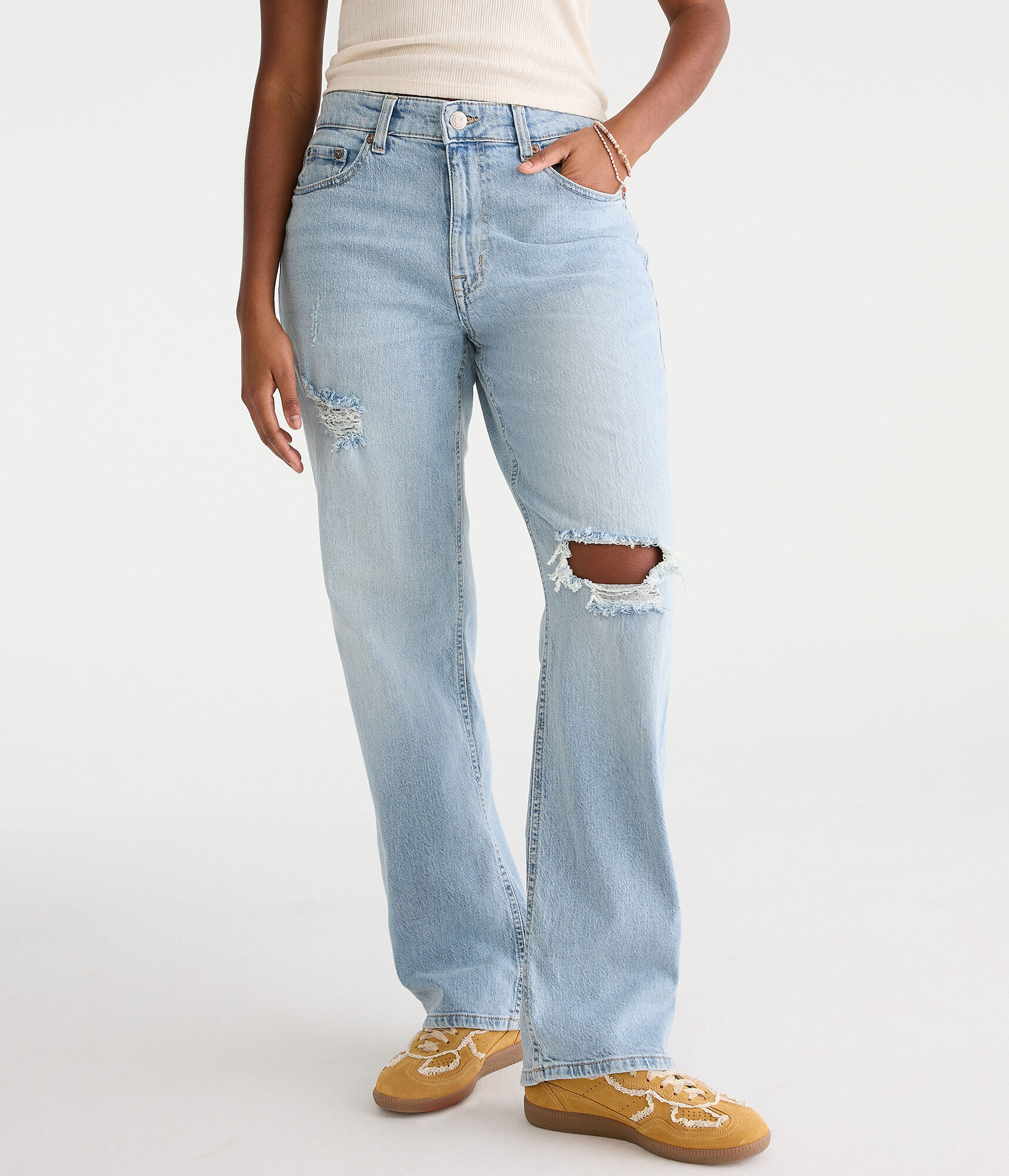 Curvy High-Waisted Baggy Jean