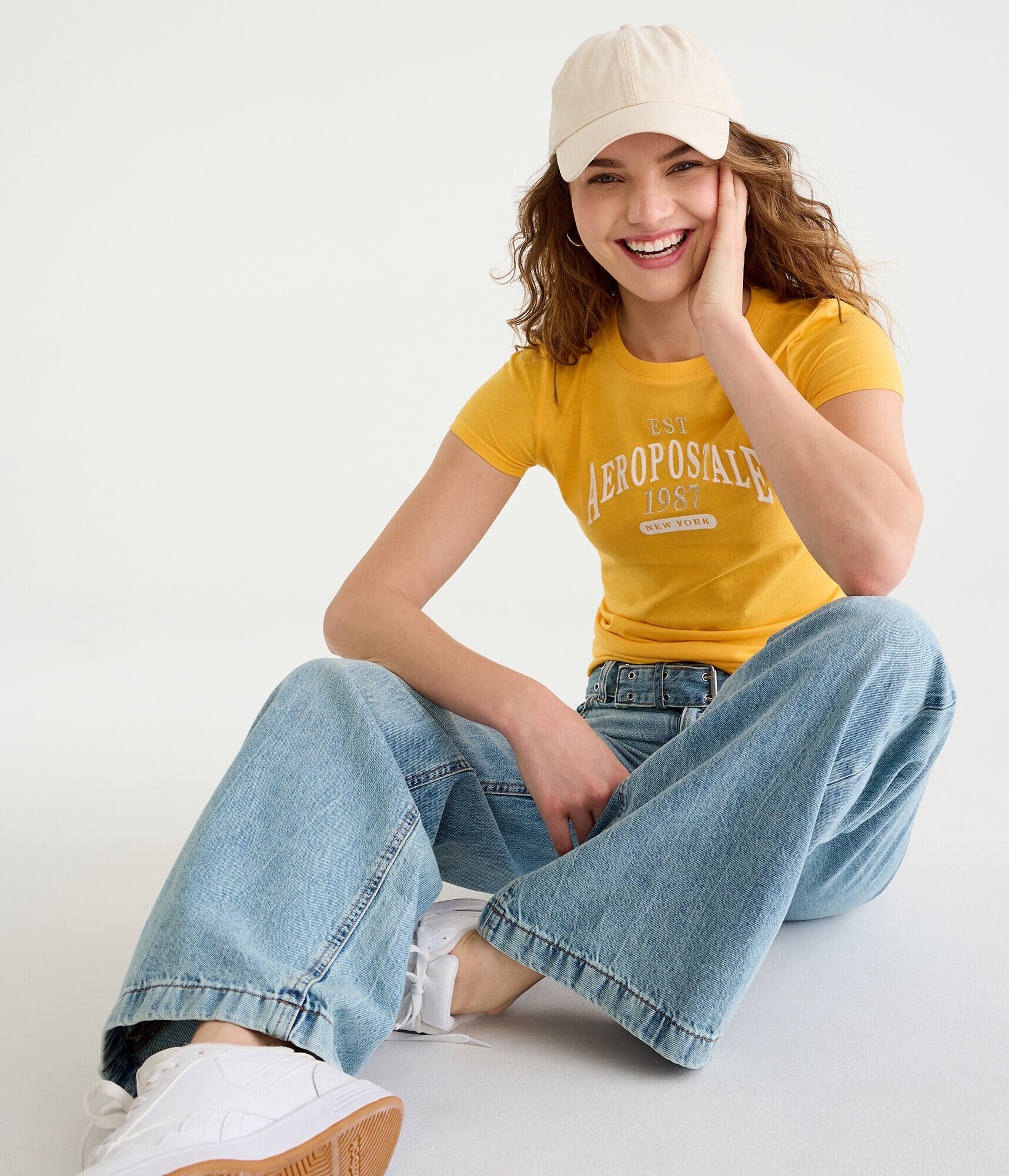 Aeropostale 1918 Arch Graphic Tee