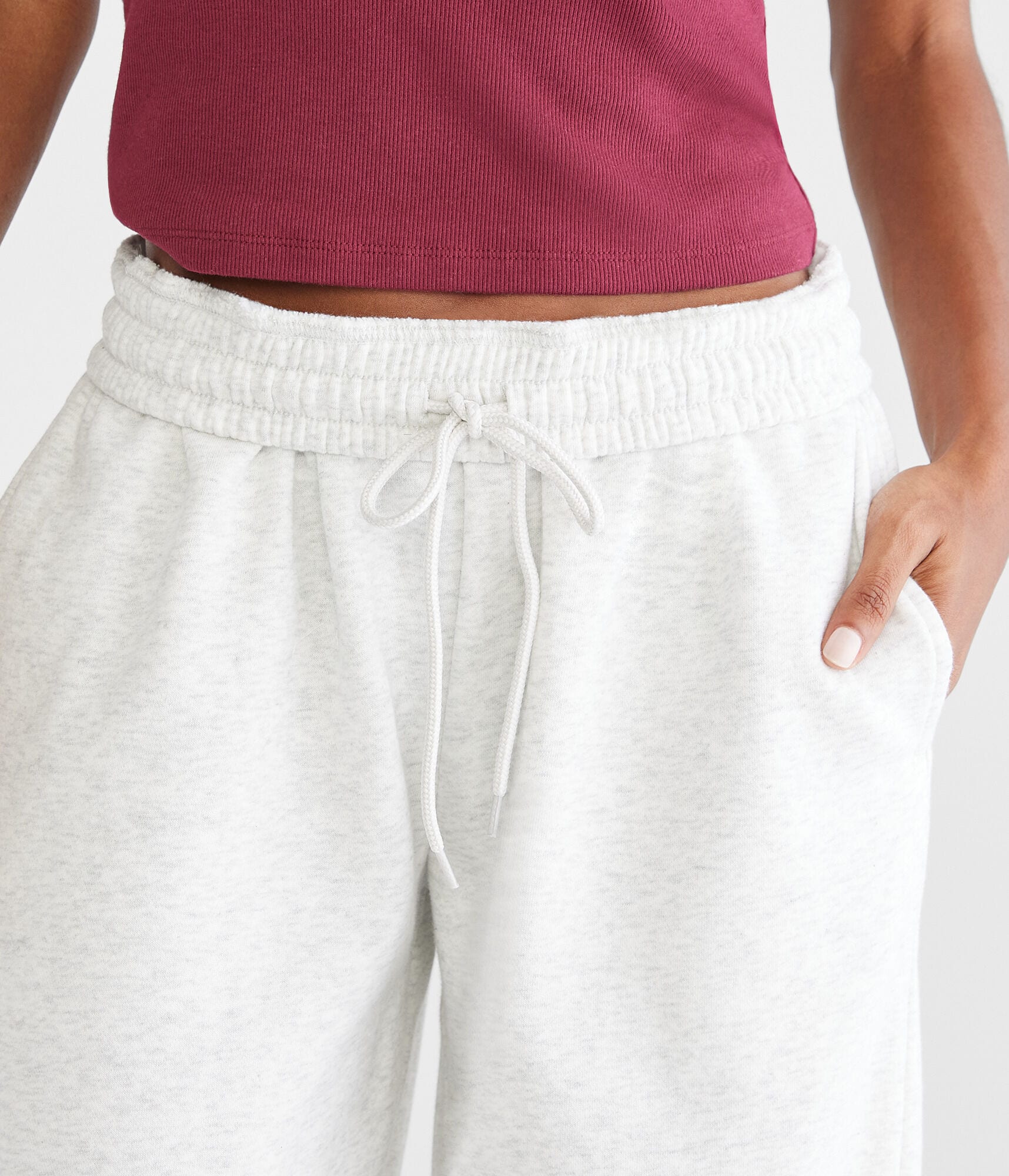 Mid-Rise Wide Leg Sweatpants