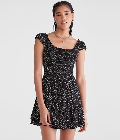 Floral Scoop-Neck Smocked Fit & Flare Dress Floral Scoop-Neck Smocked Fit & Flare Dress