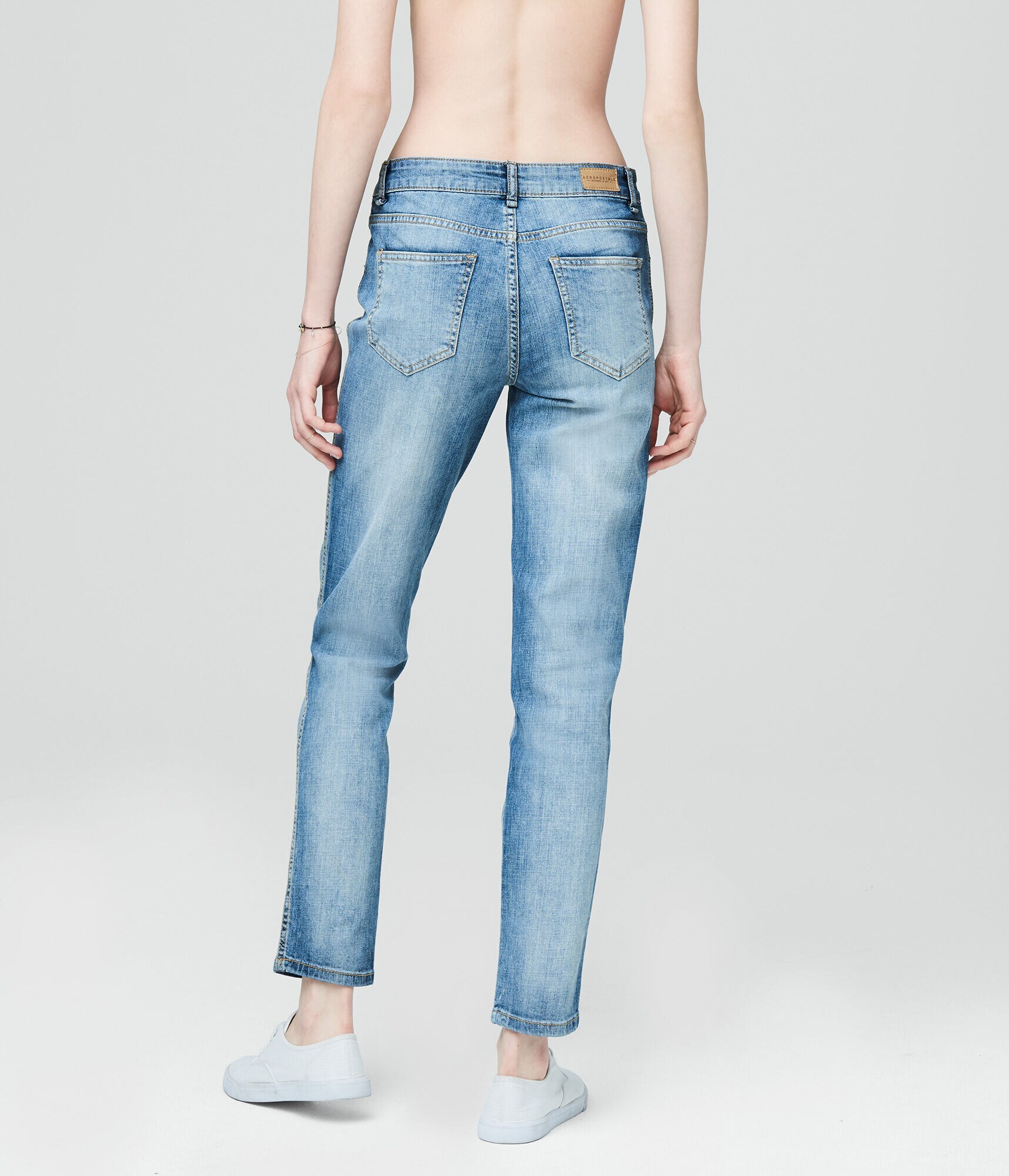 Mid-Rise Girlfriend Jean