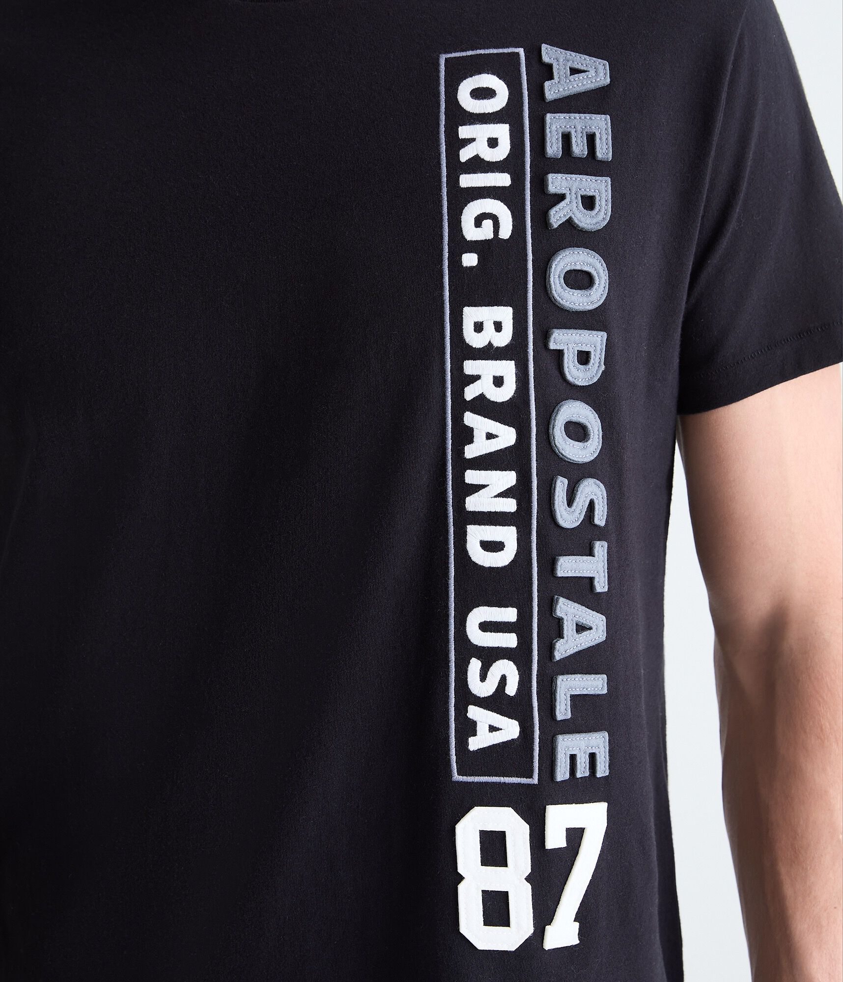 Vertical Aeropostale Appliqu&eacute; Graphic Tee