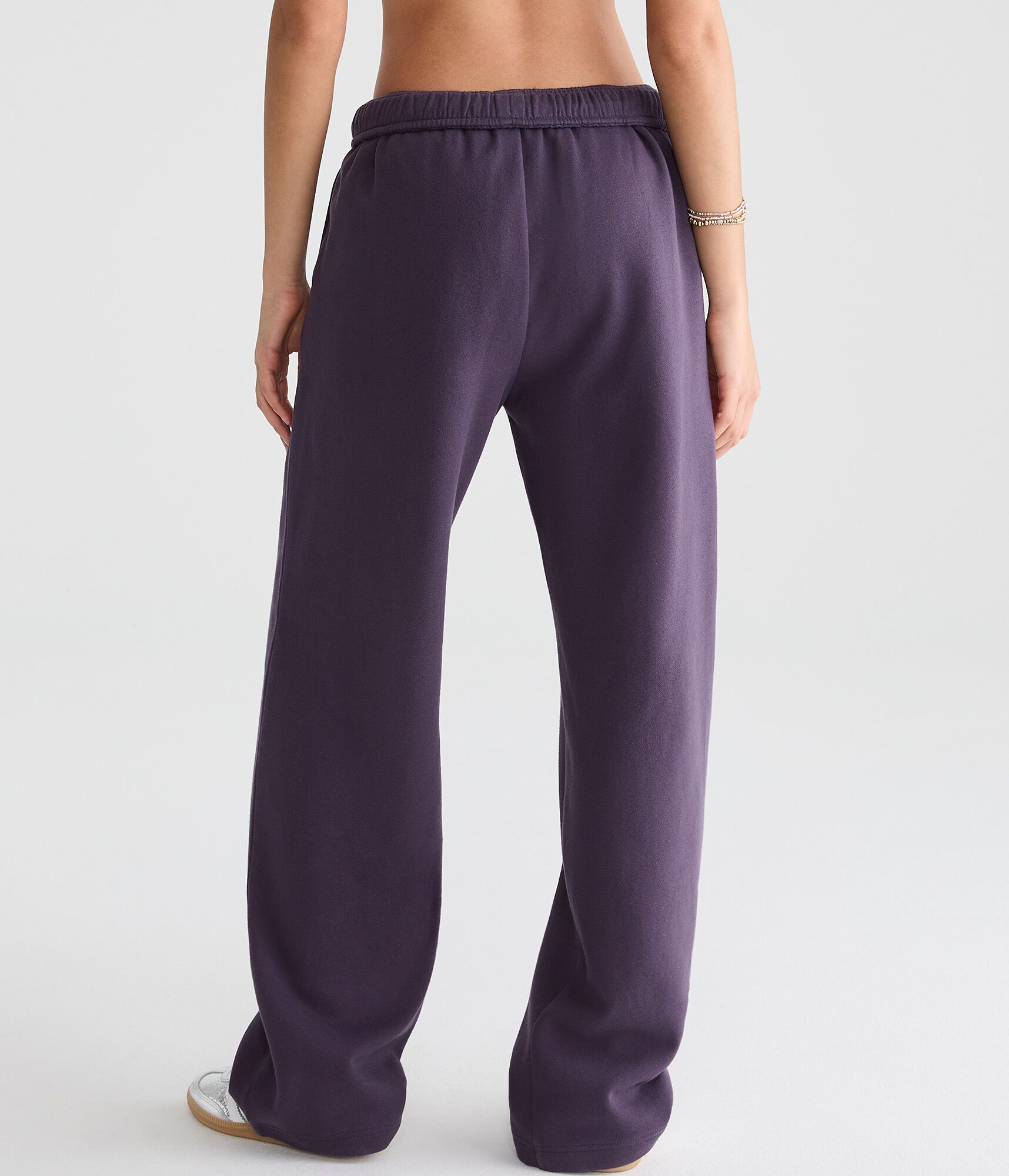 Cloud Soft Mid-Rise Straight Leg Sweatpants