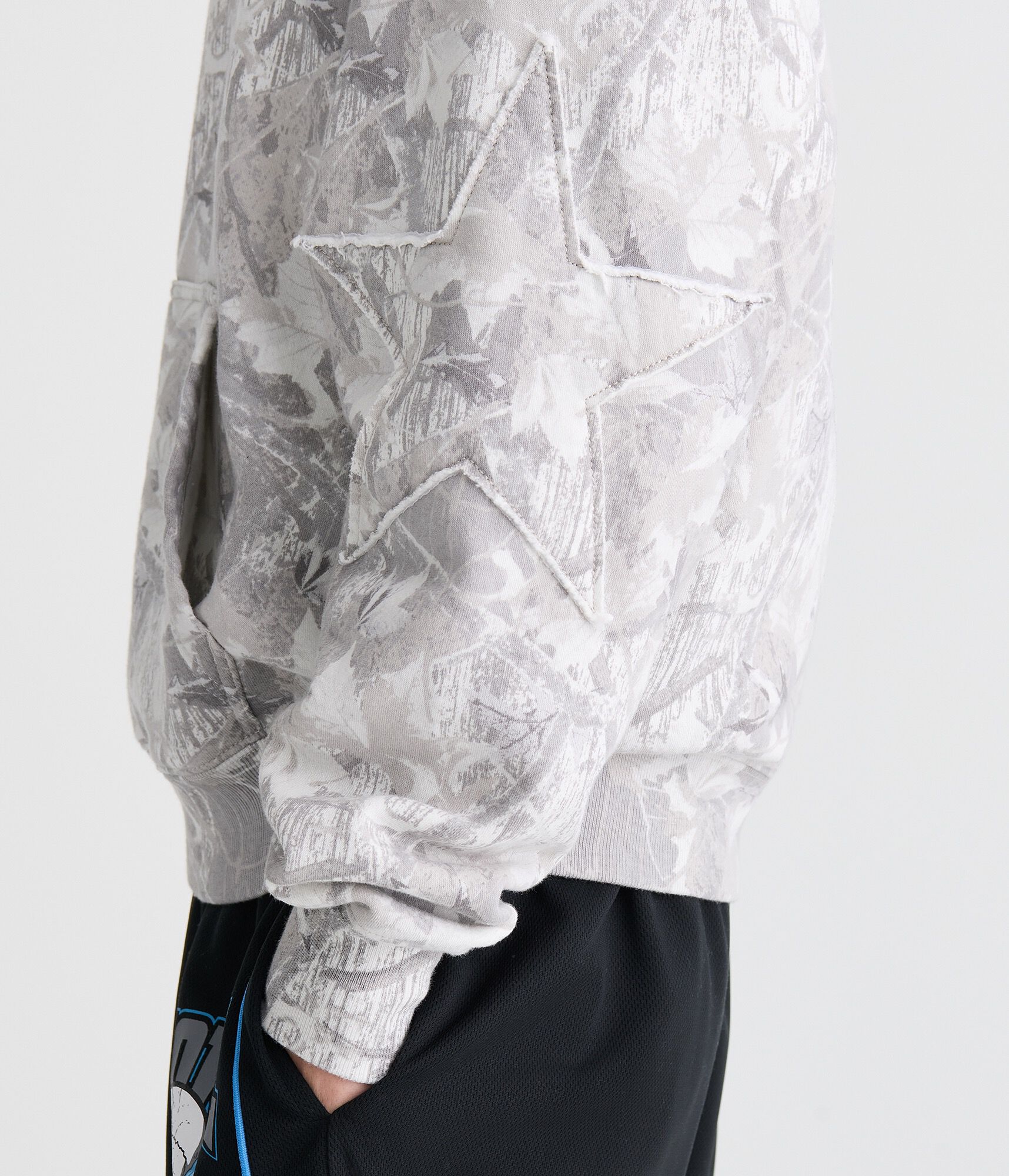 Cloud Soft Forest Camo Star Applique Boxy Pullover Hoodie