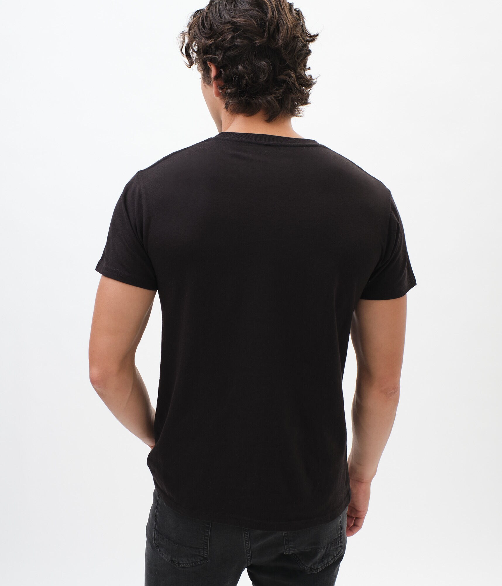 Goosebumps Graphic Tee