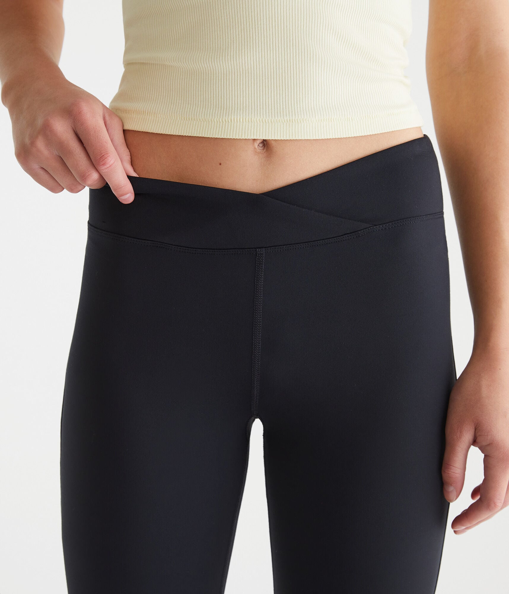 Air Soft Low-Rise Crossover Bootcut Leggings