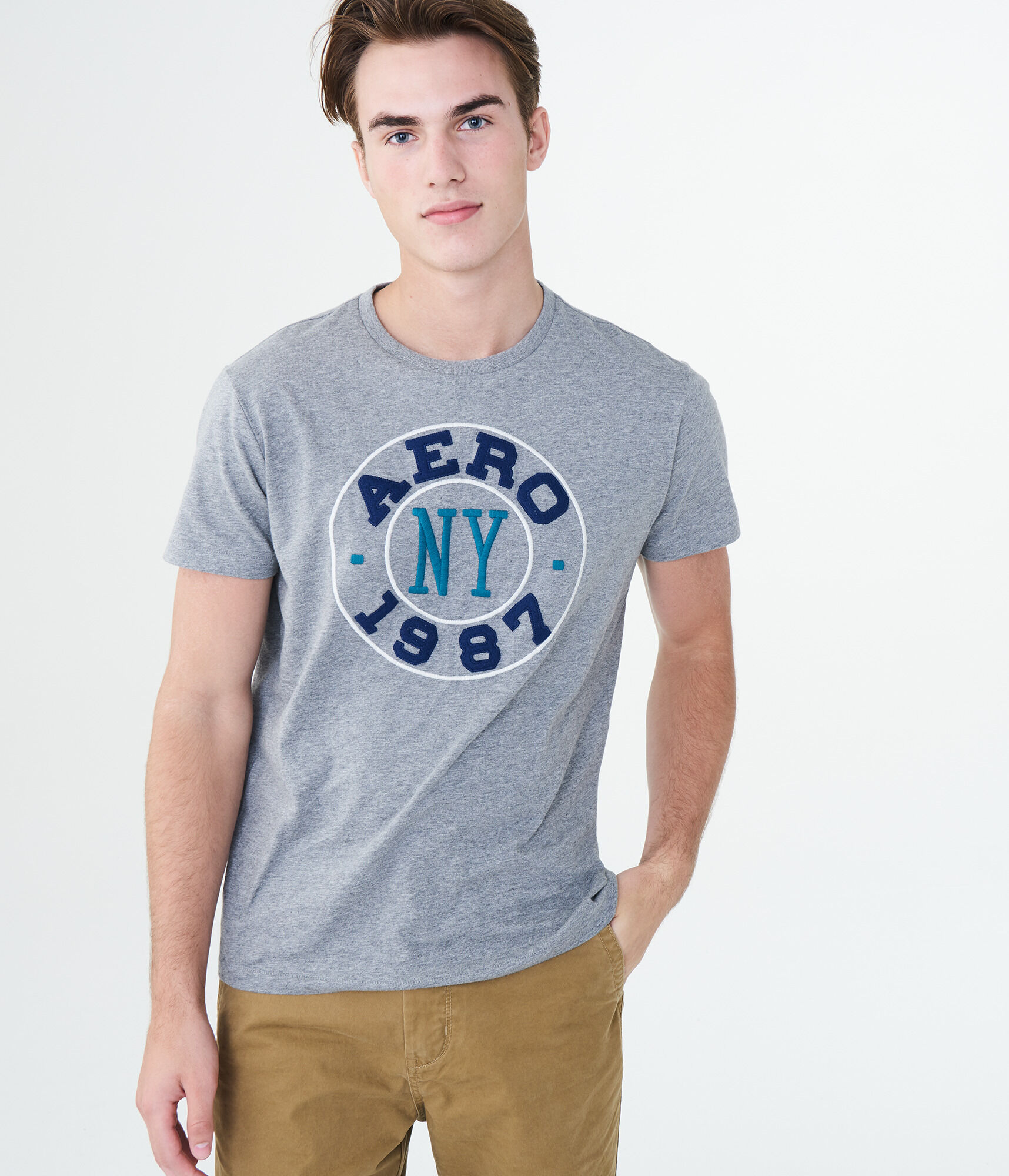 Aero NY 1987 Circle Graphic Tee