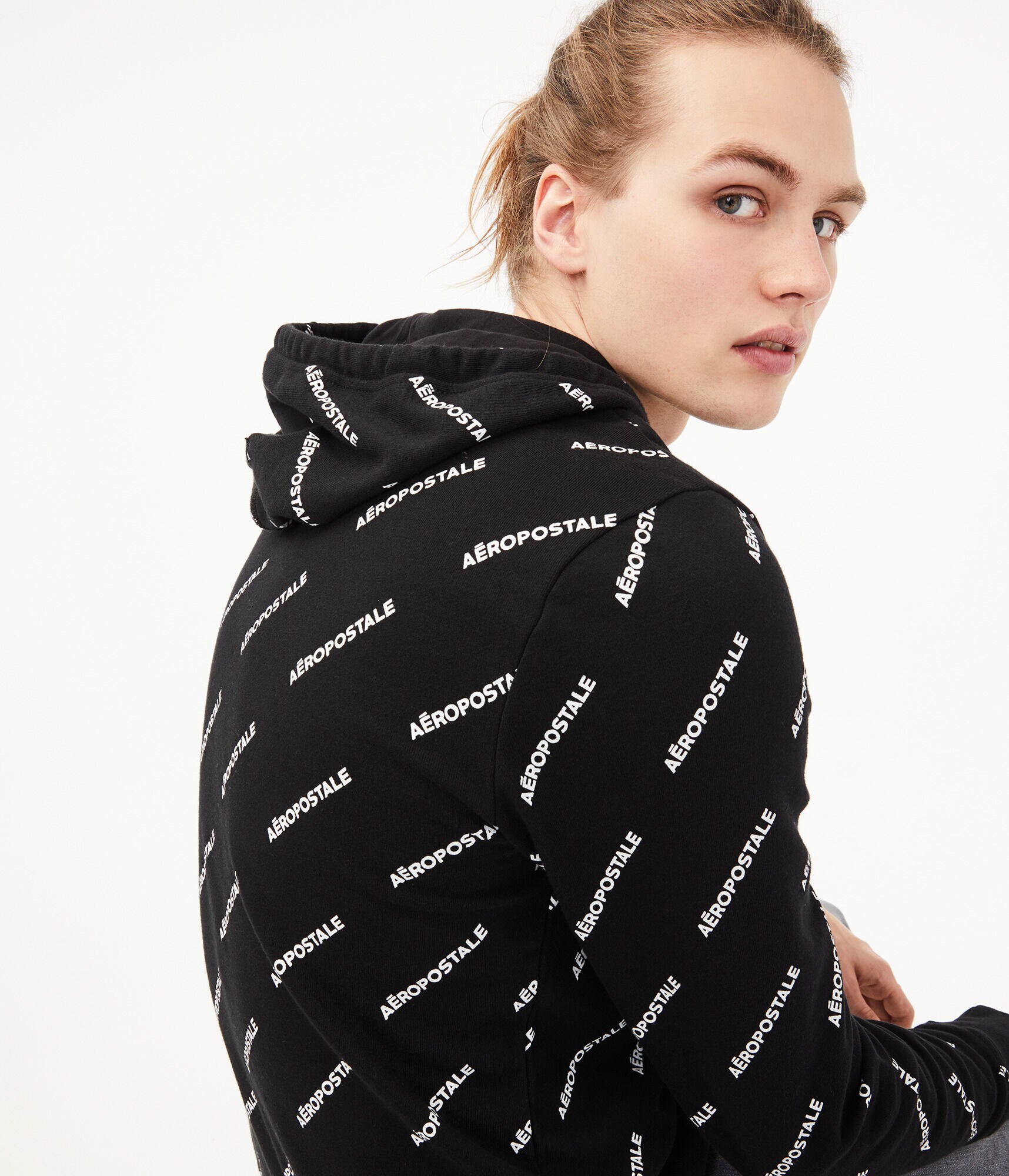 Repeating Logo Pullover Hoodie***