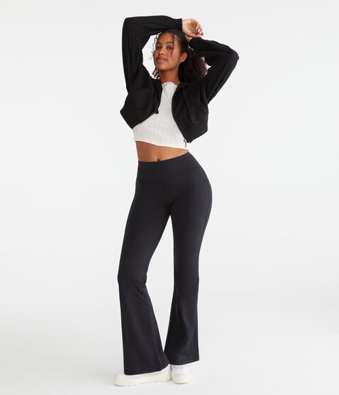 Curvy Air Soft Ultra High-Rise Flare Leggings Curvy Air Soft Ultra High-Rise Flare Leggings