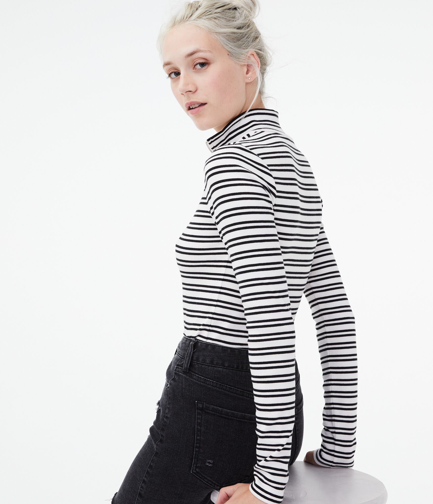 Long Sleeve Striped Quarter-Zip Top