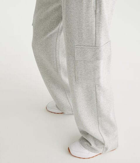 Low-Rise Cargo Wide Leg Sweatpants Low-Rise Cargo Wide Leg Sweatpants