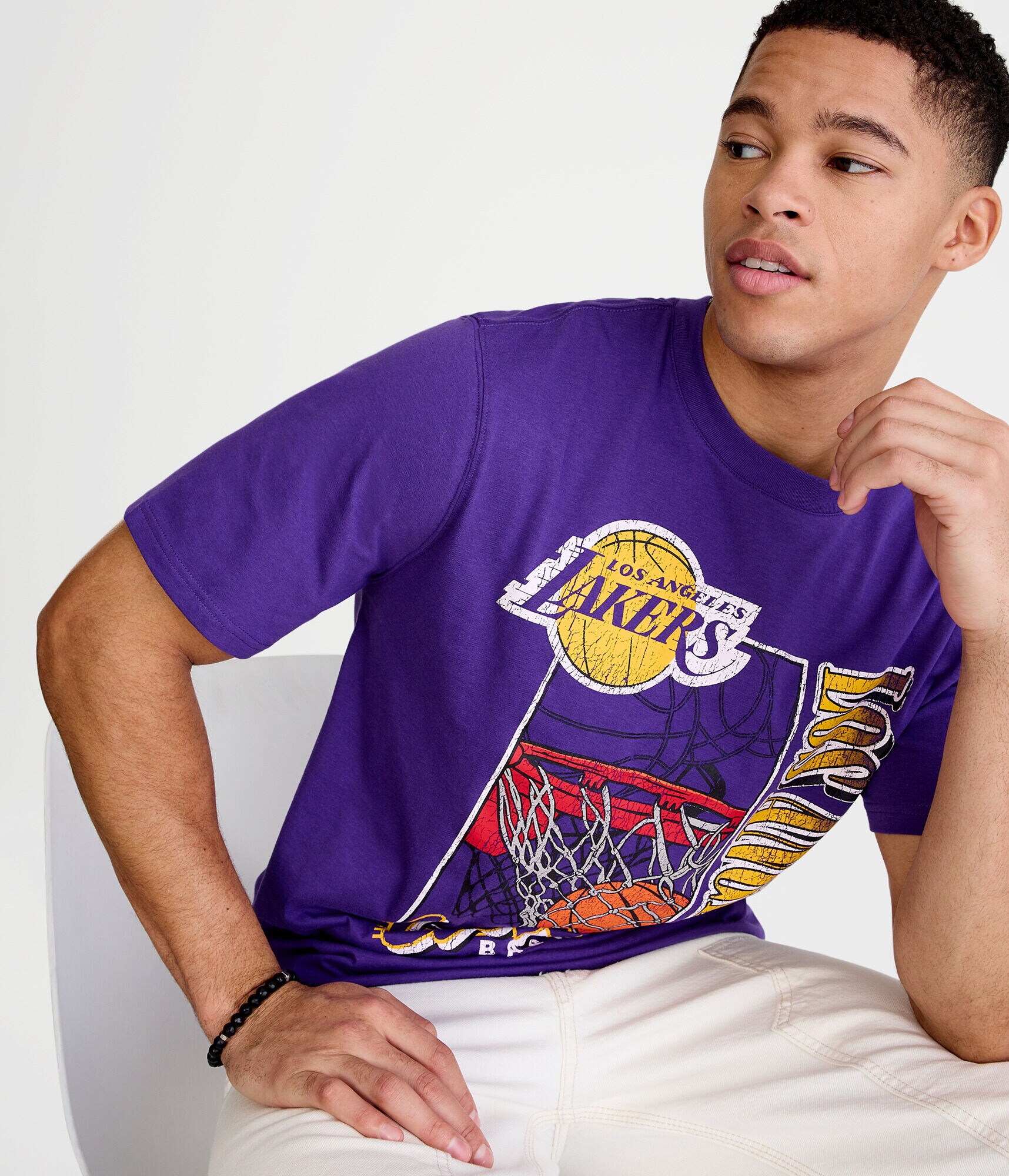 Los Angeles Lakers Graphic Tee