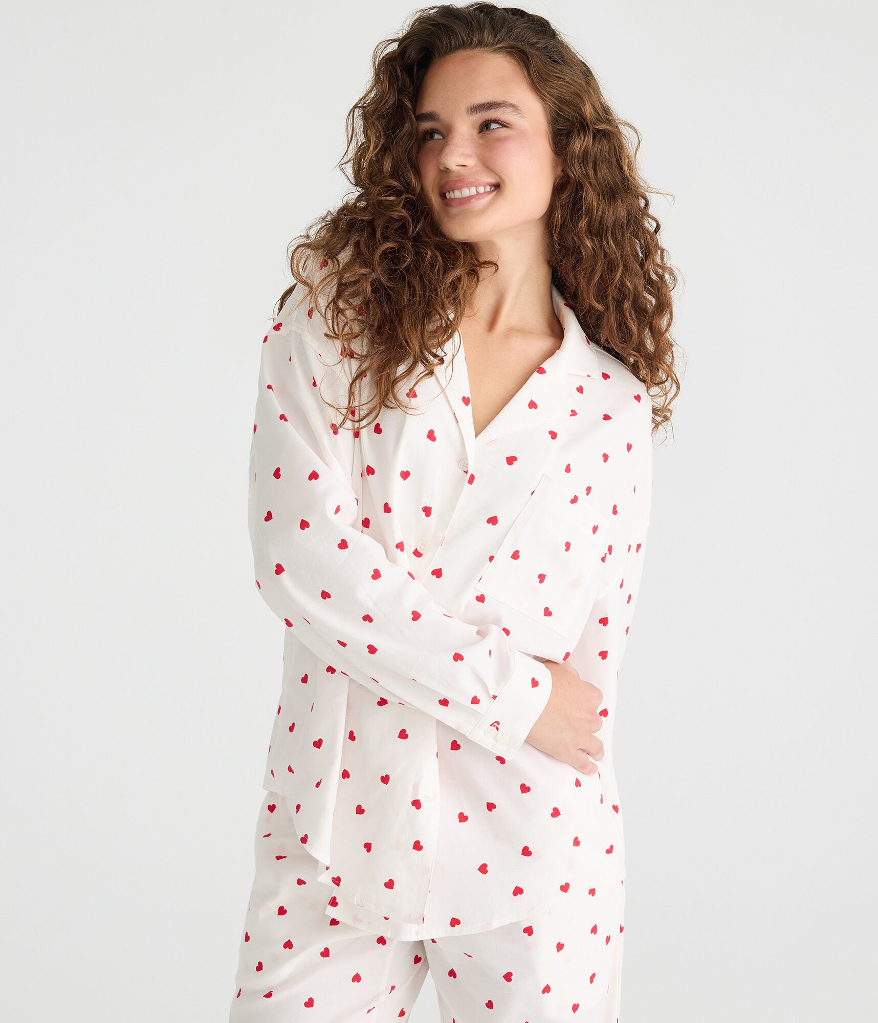 Long Sleeve Tossed Hearts Sleep Shirt