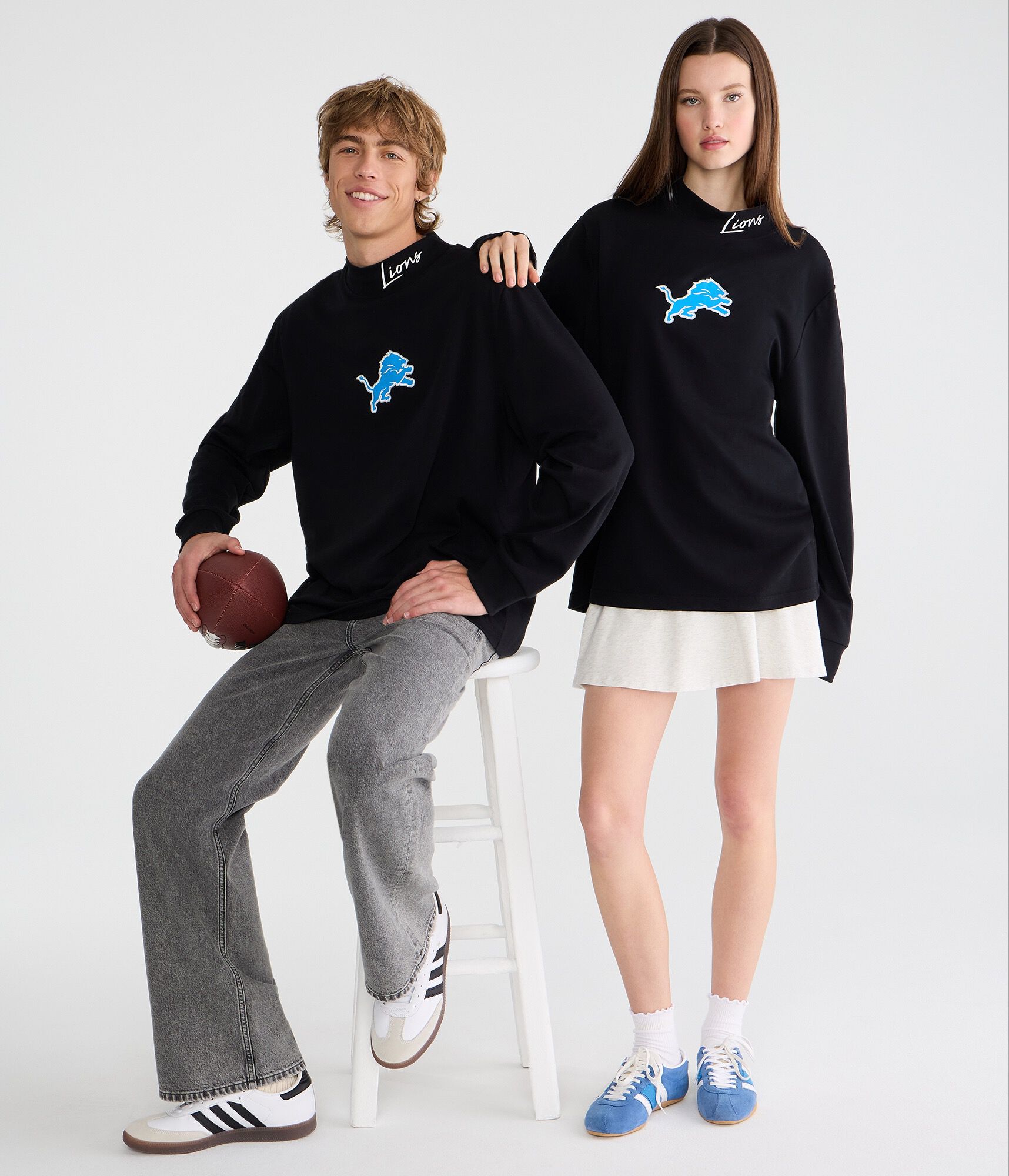 Long Sleeve Detroit Lions Mock-Neck Tee
