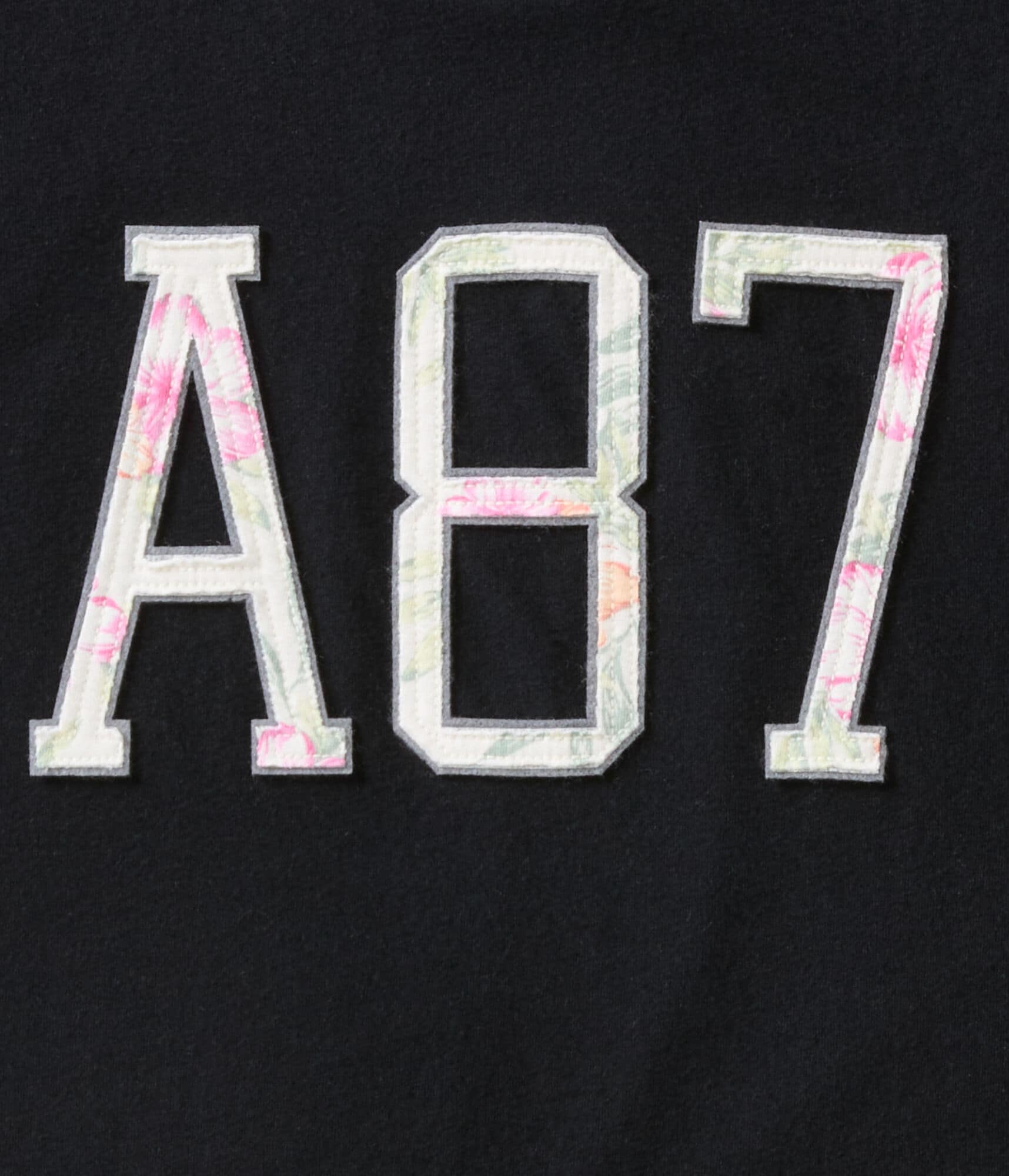 A87 Floral Fill Appliqu&eacute; Graphic Tee