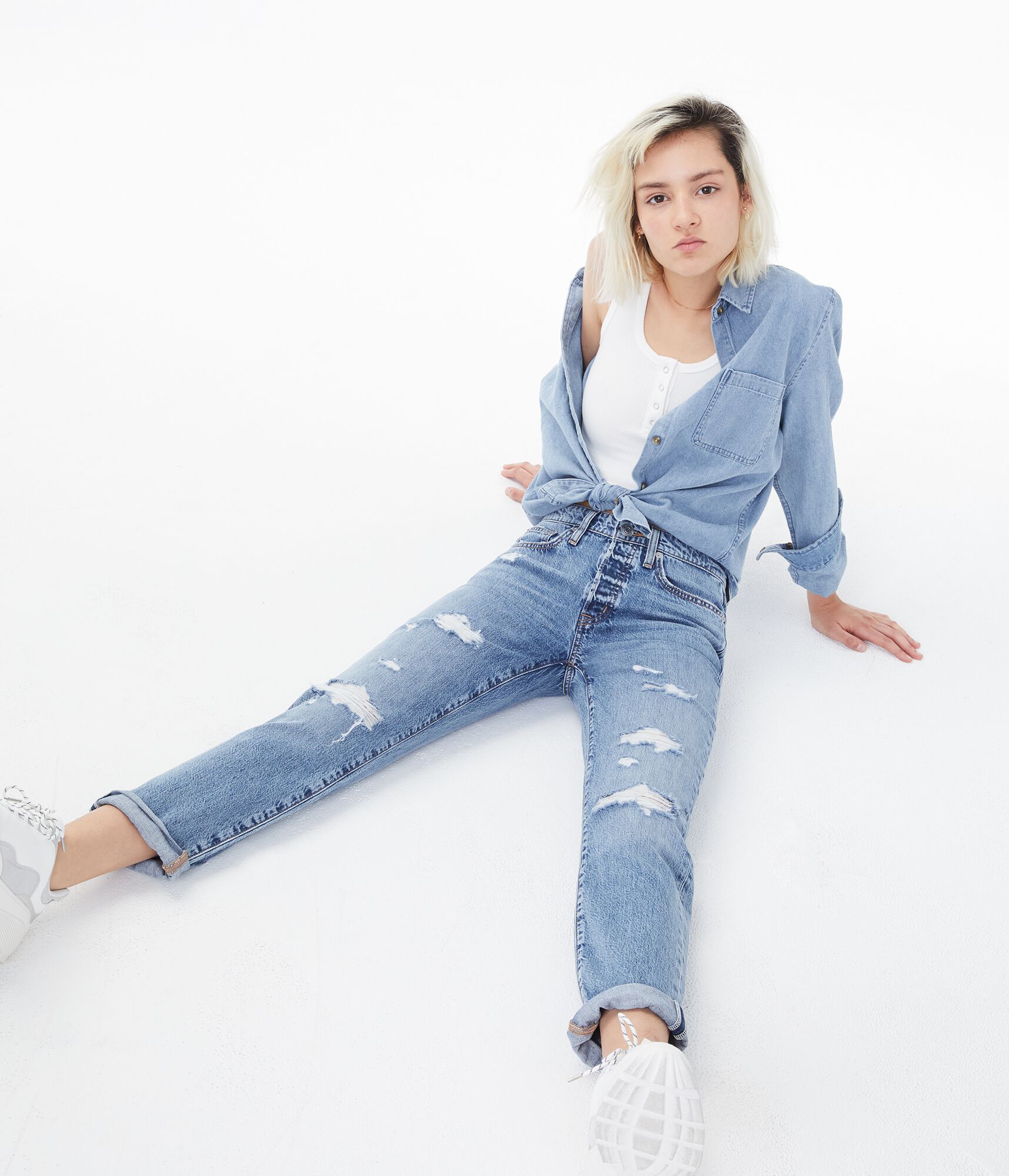 Real Denim Low-Rise Boyfriend Ankle Jean