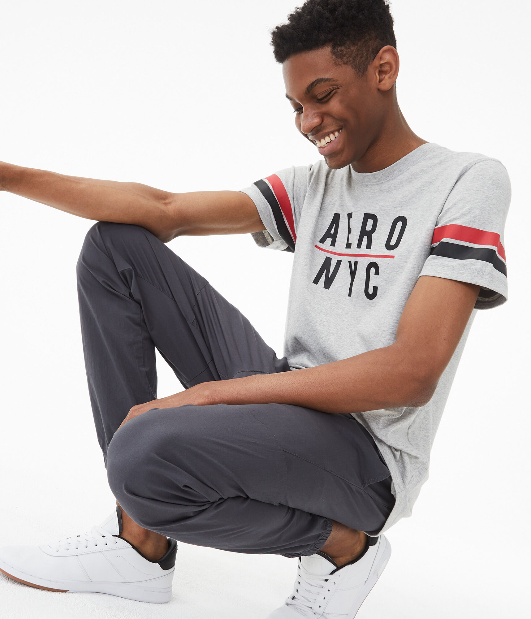 Aero NYC Stretch Graphic Tee
