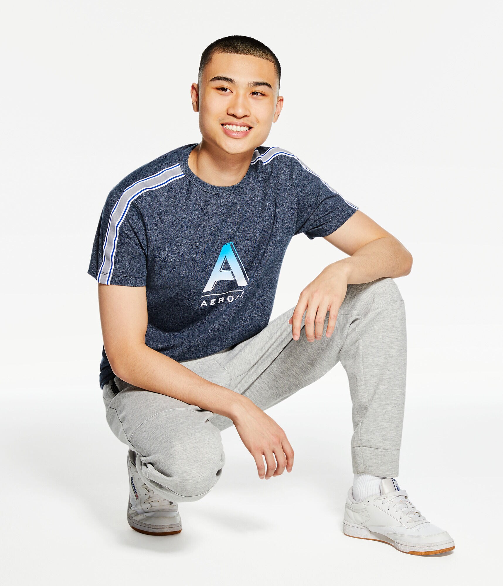 Aero 87 Sleeve Tape Stretch Graphic Tee