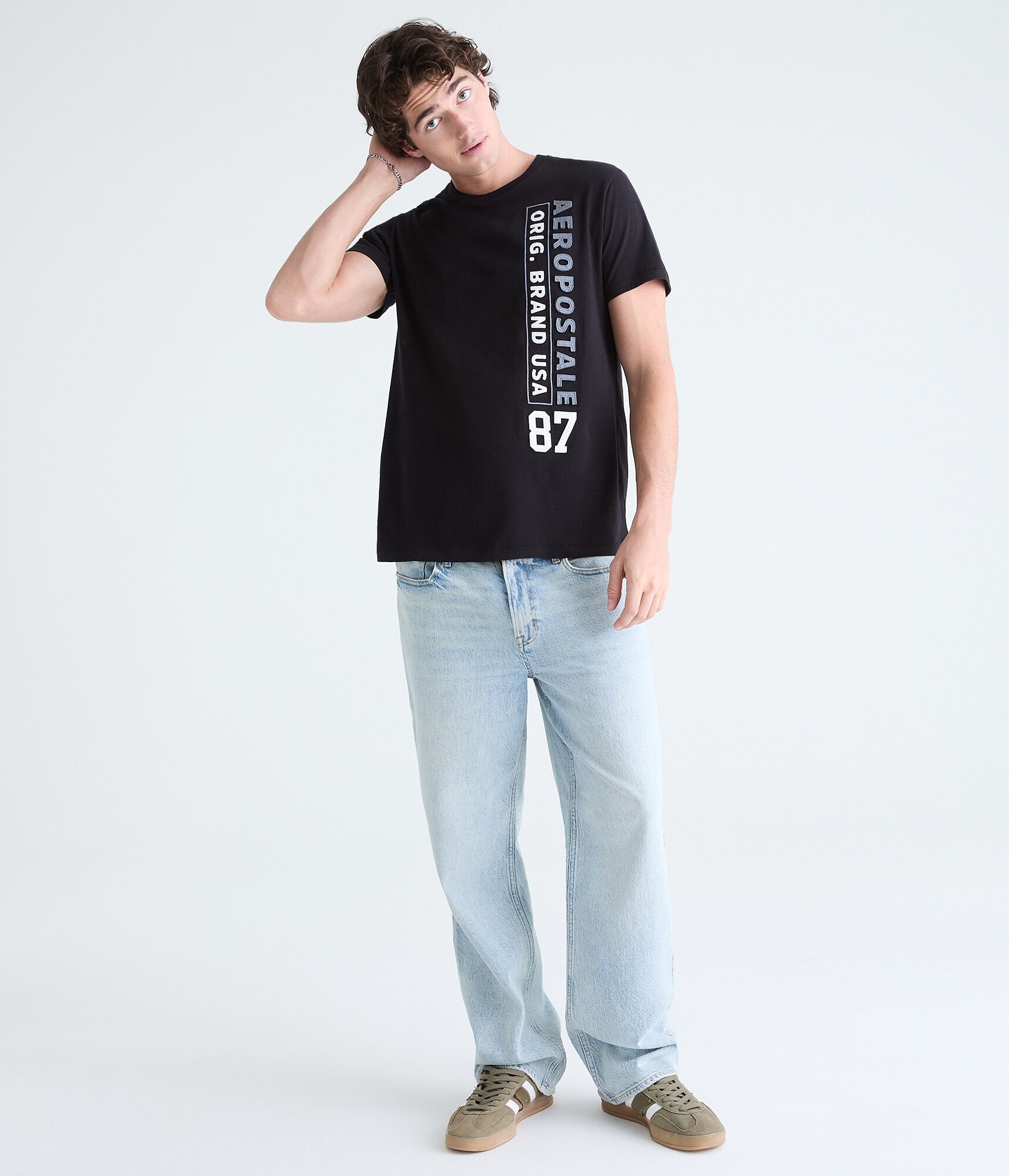 Vertical Aeropostale Appliqu&eacute; Graphic Tee