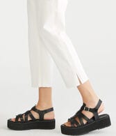 Low-Rise Baggy Crop Jean