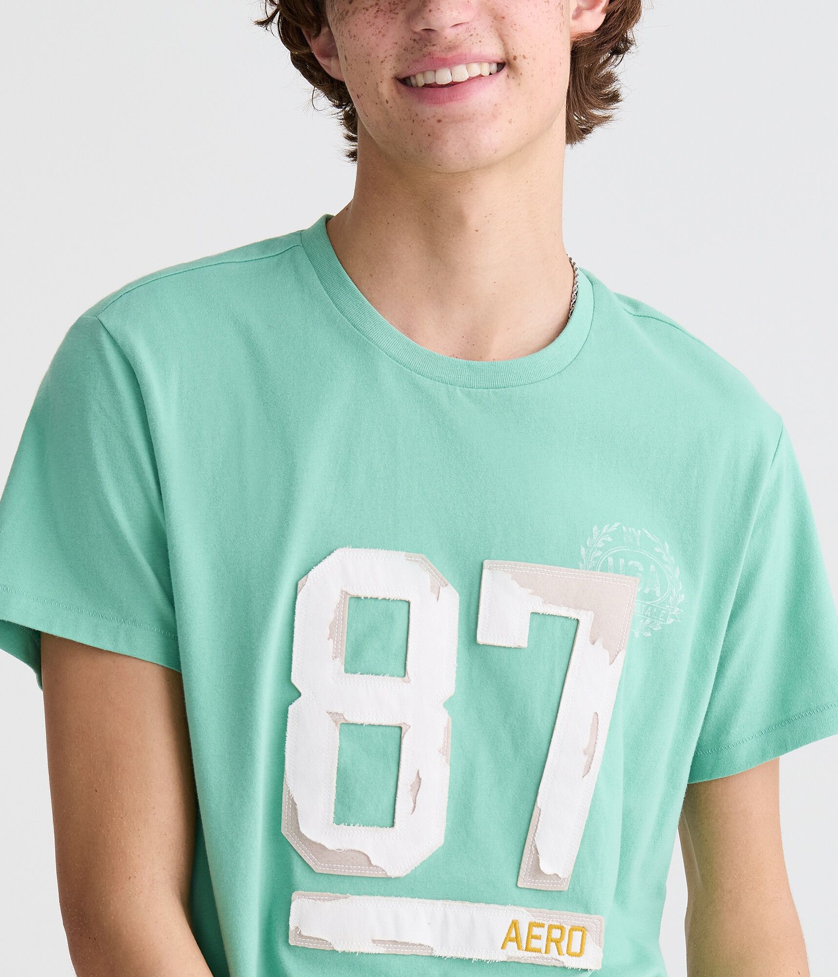 Aero Oversized 87 Appliqu&eacute; Graphic Tee