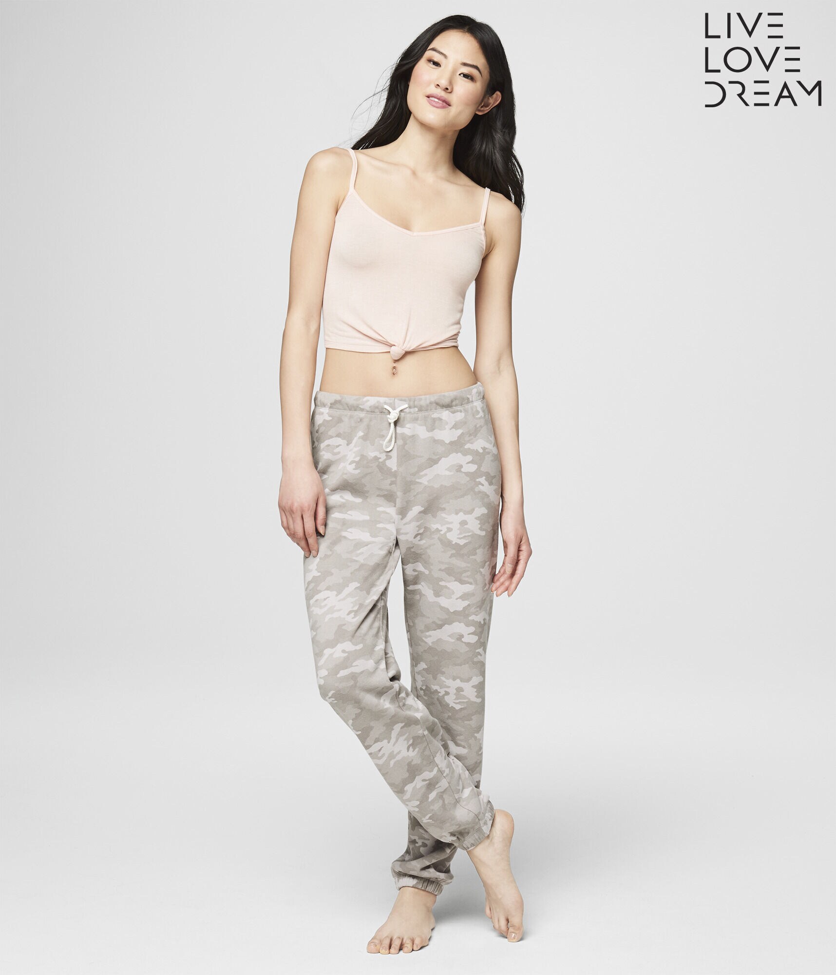 LLD Camo 90'S Girl Cinch Sweatpants