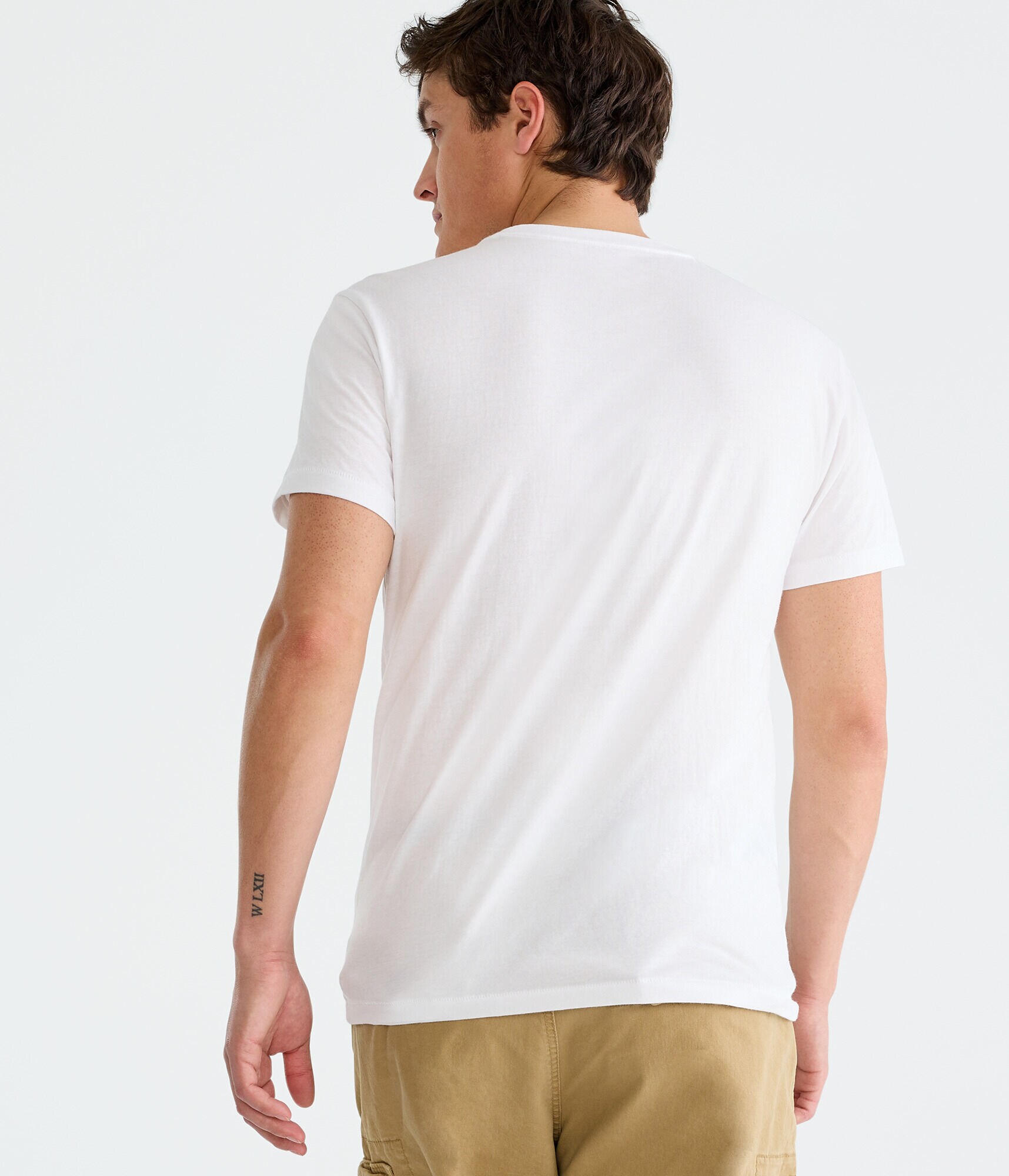 Aeropostale California Appliqu&eacute; Graphic Tee