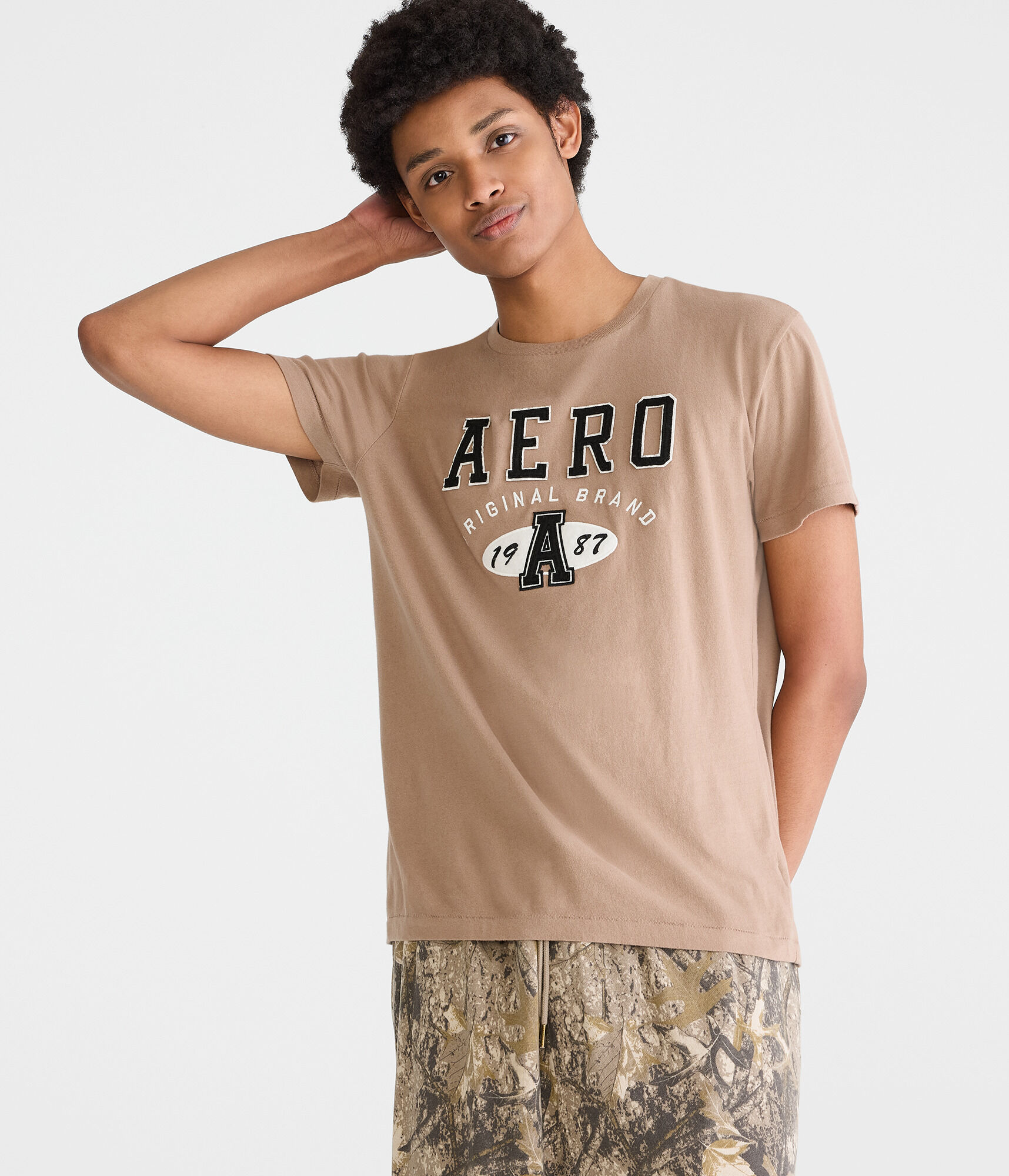 Aero Original Oval Appliqué Graphic Tee