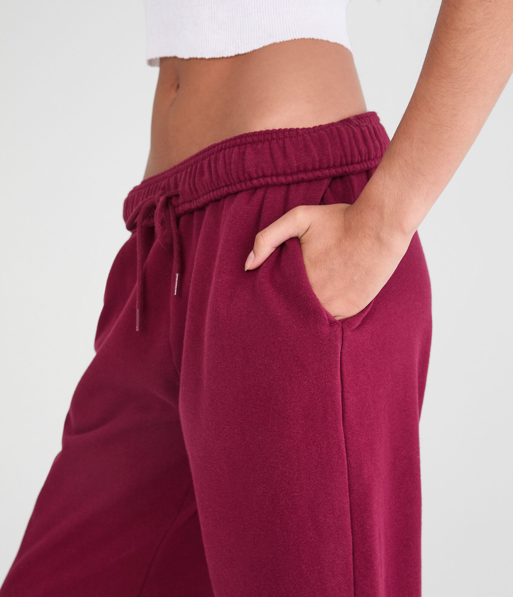 Cloud Soft Mid-Rise Straight Leg Sweatpants