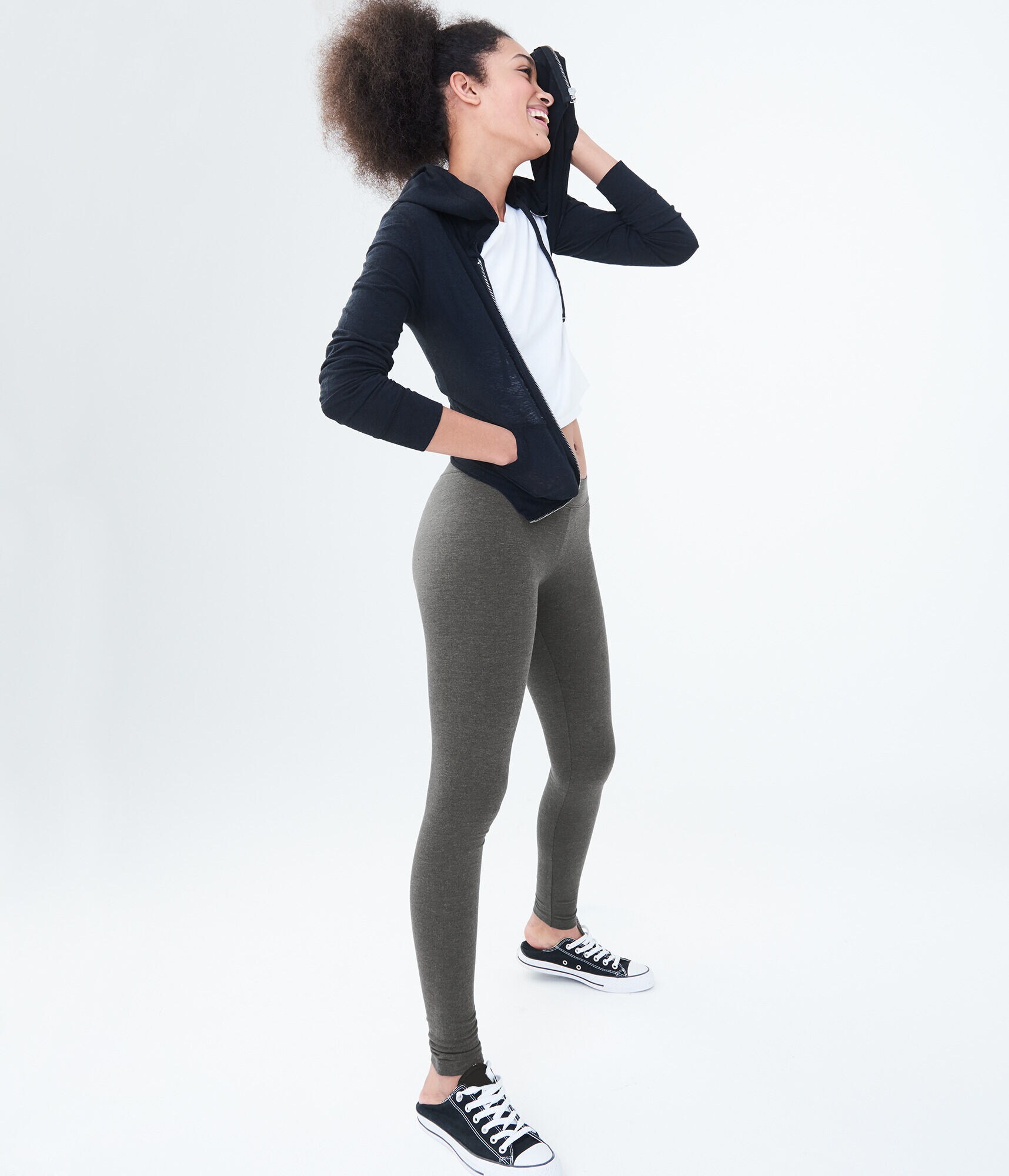 Mid-Rise Perfect Leggings