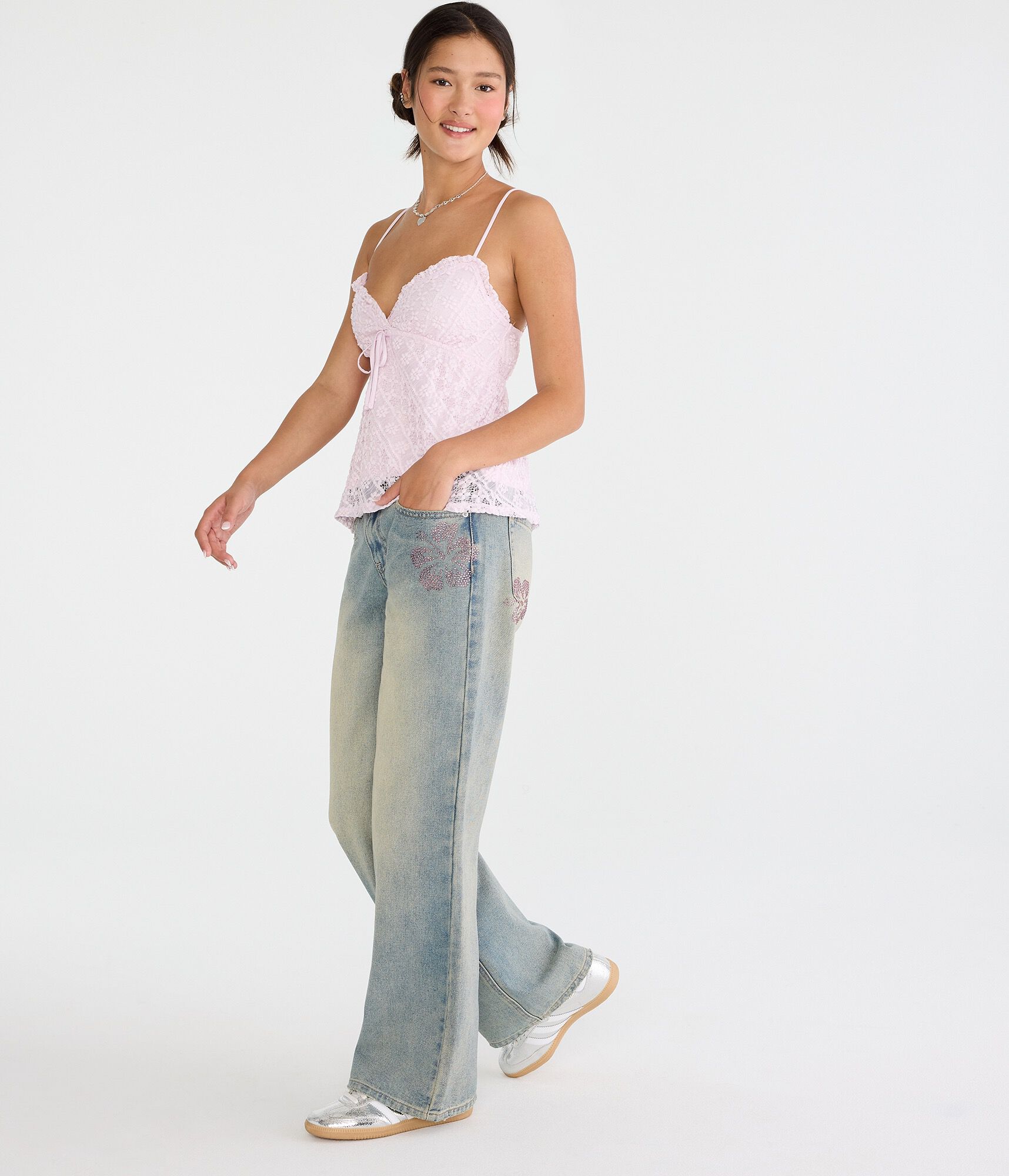 Low-Rise Baggy Wide Leg Rhinestone Flower Jean