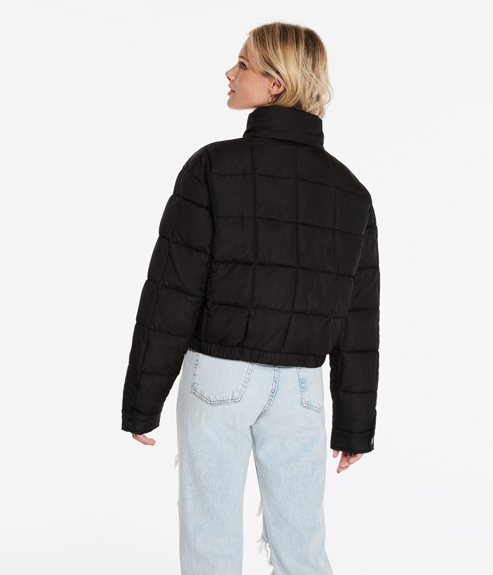 Lightweight Cropped Puffer Jacket