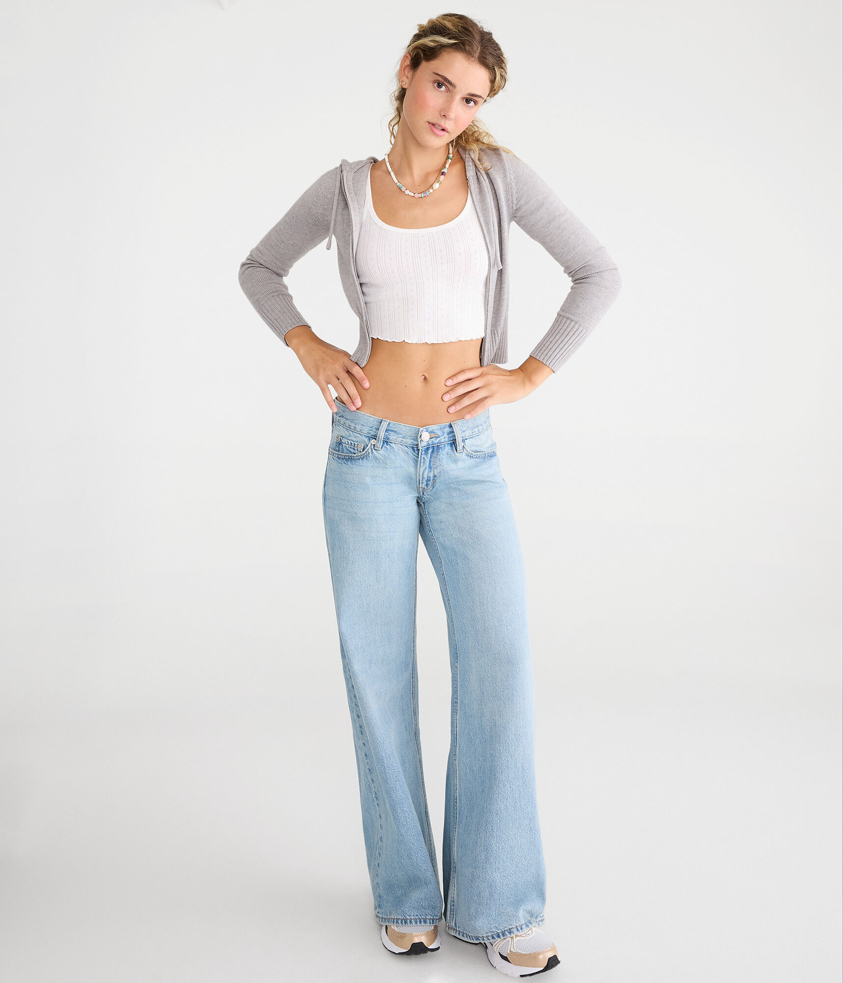 Super Low-Rise Ultra Wide Leg Jean