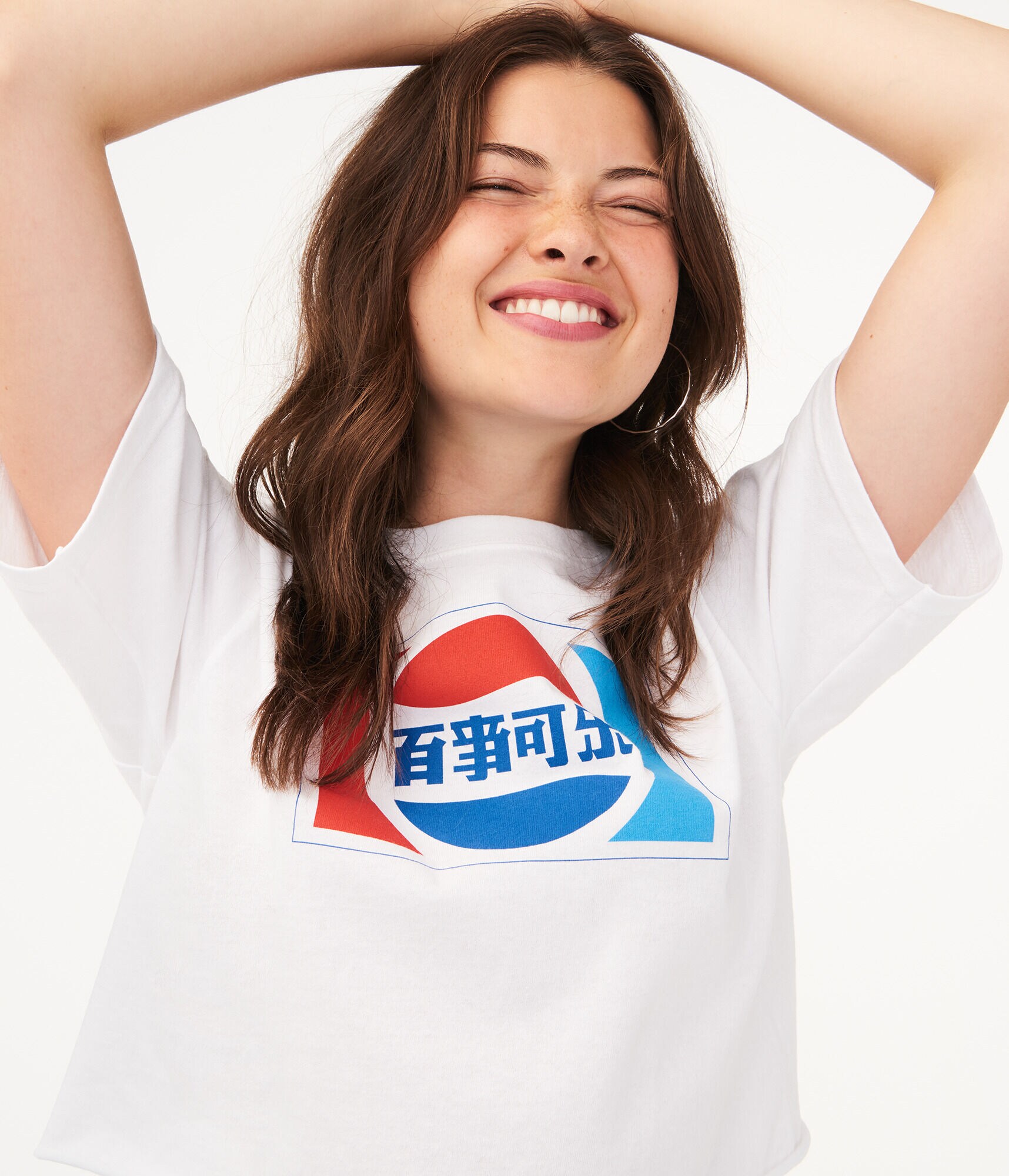 Chinese Pepsi Crop Graphic Tee