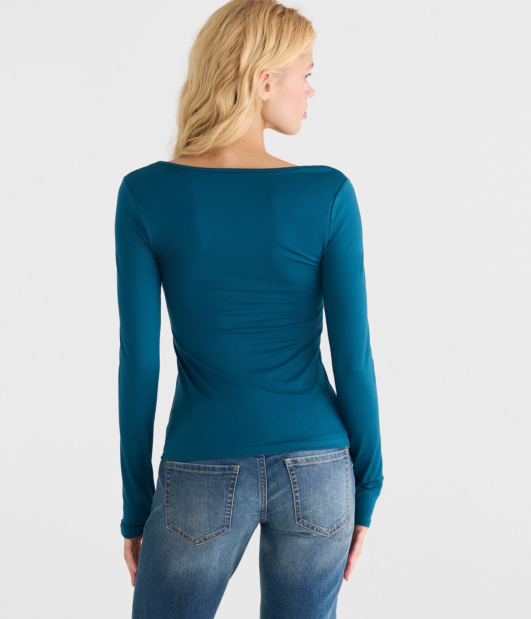 Long Sleeve Buttery Soft Seamless Sweetheart Tee