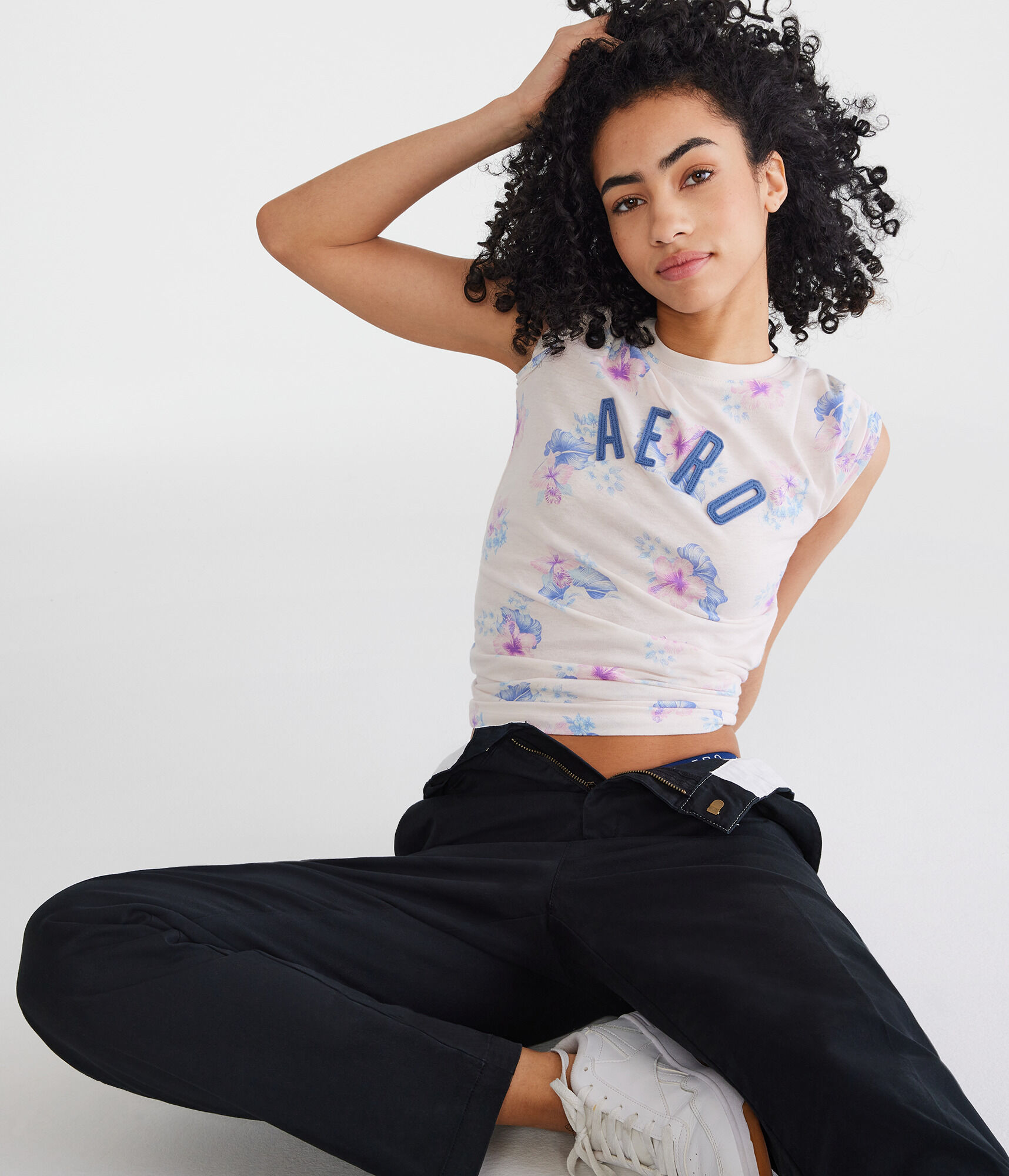 Aero Tropical Floral Appliqu&eacute; Graphic Tee