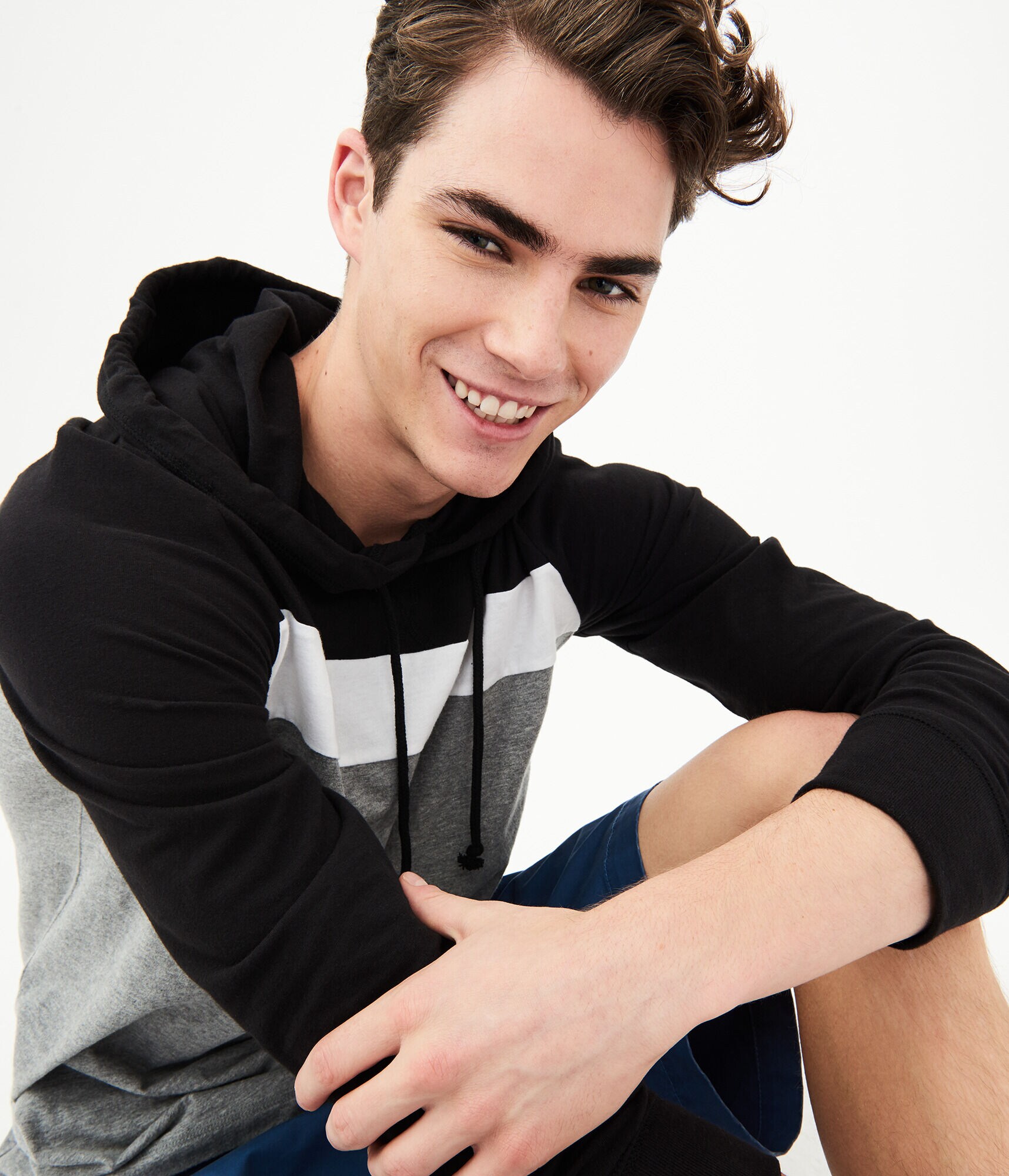 Long Sleeve Chest Stripe Hooded Tee