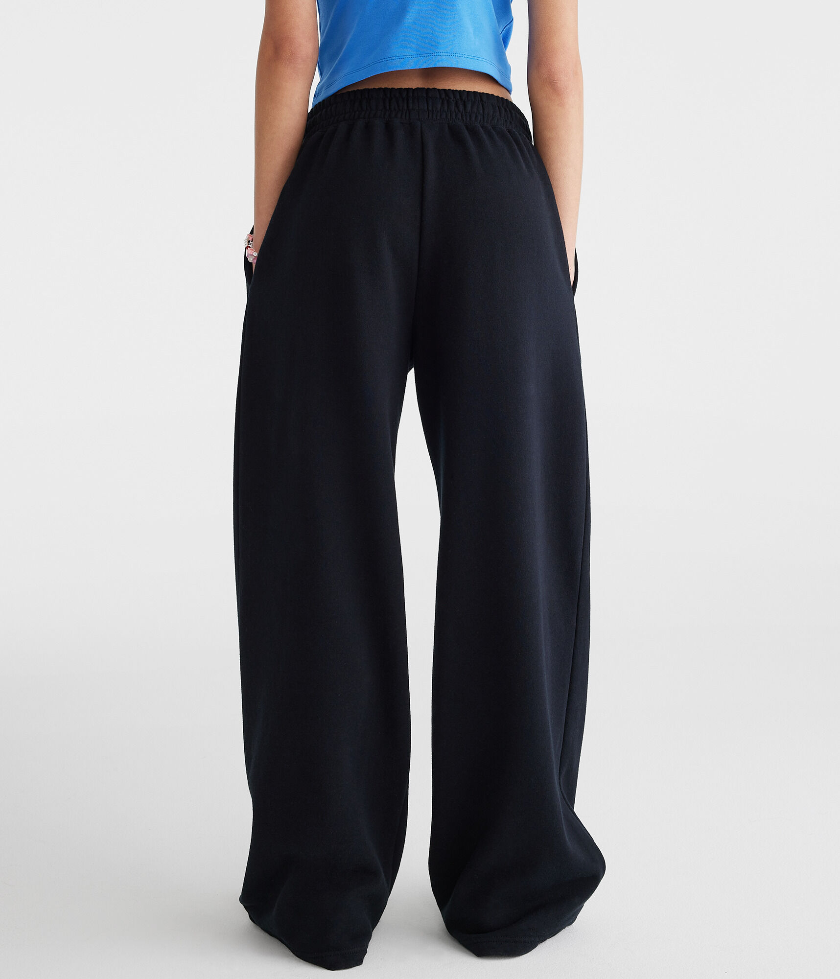 Mid-Rise Wide Leg Sweatpants