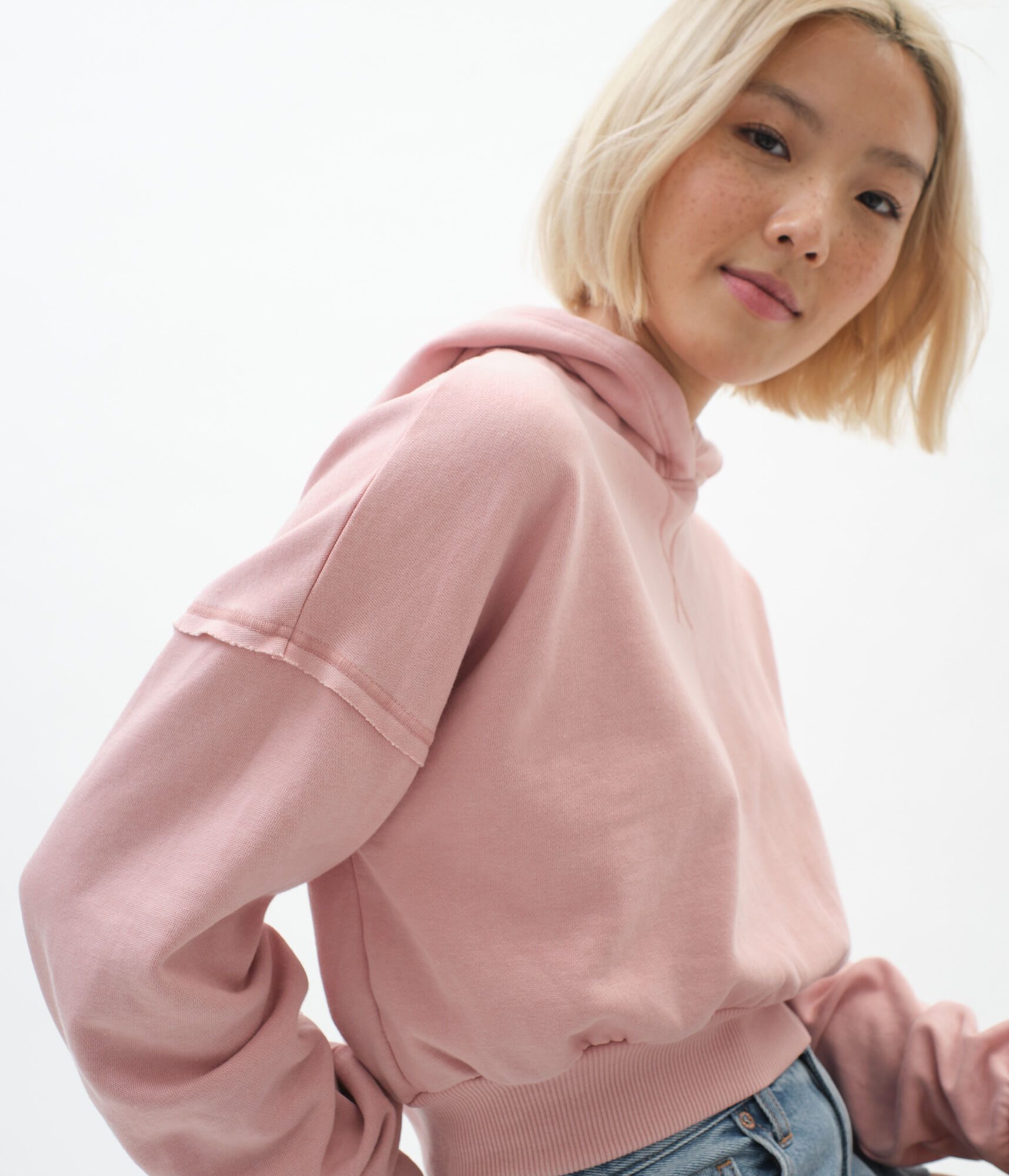 Cropped Pullover Hoodie