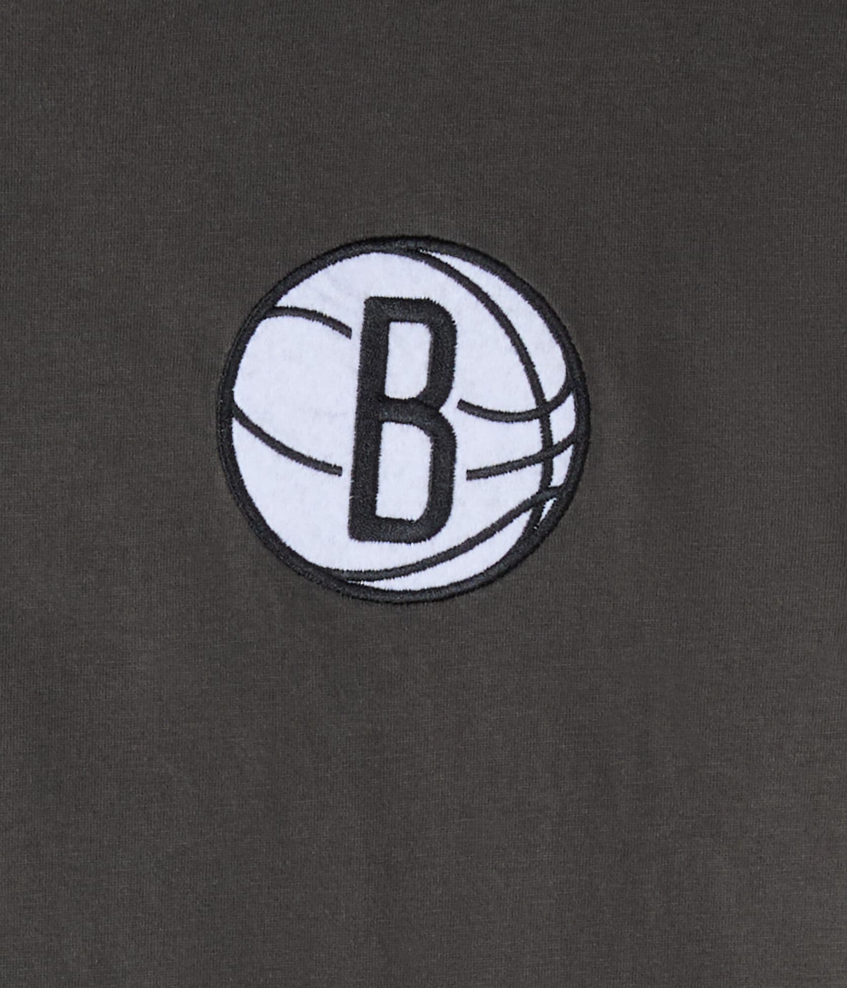 Brooklyn Nets Relaxed Graphic Tee