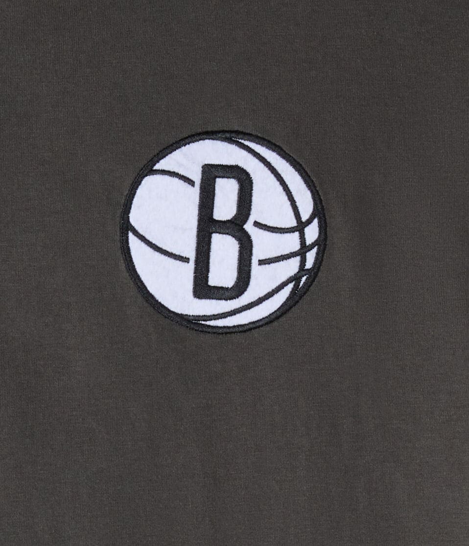 Brooklyn Nets Relaxed Graphic Tee