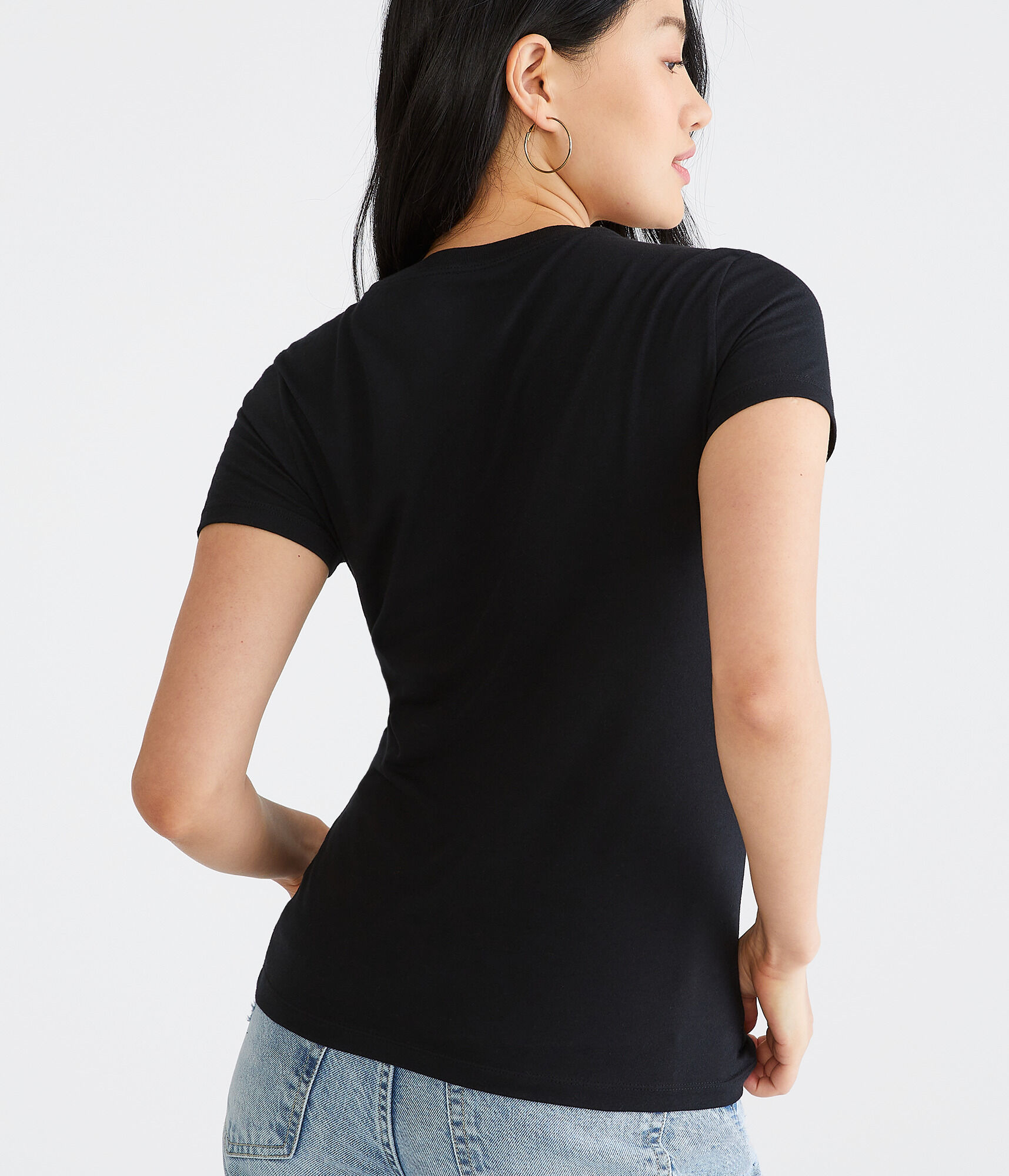 Aero Box Logo Appliqu&eacute; Graphic Tee