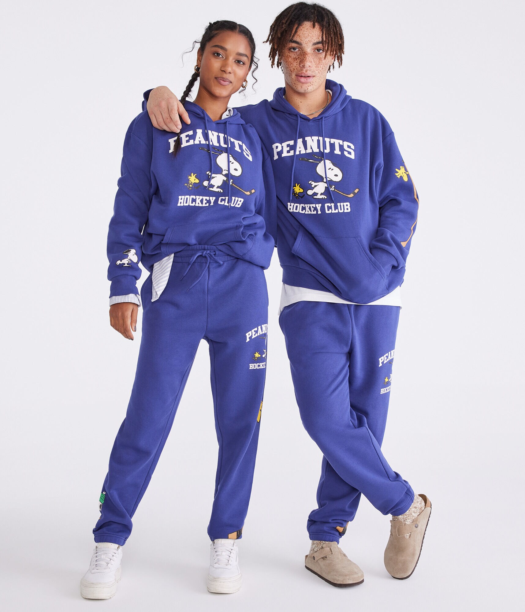 Peanuts&reg; | A&eacute;ropostale Snoopy Hockey Club Pullover Hoodie