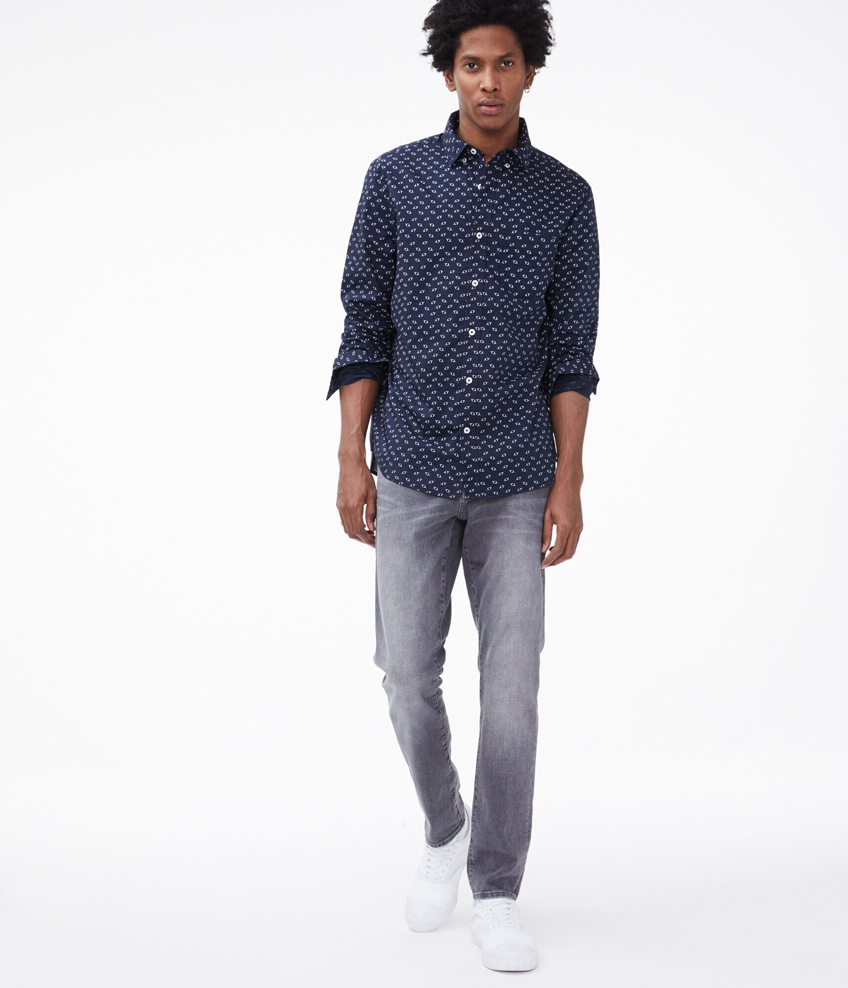 Long Sleeve Geometric Circle Button-Down Shirt