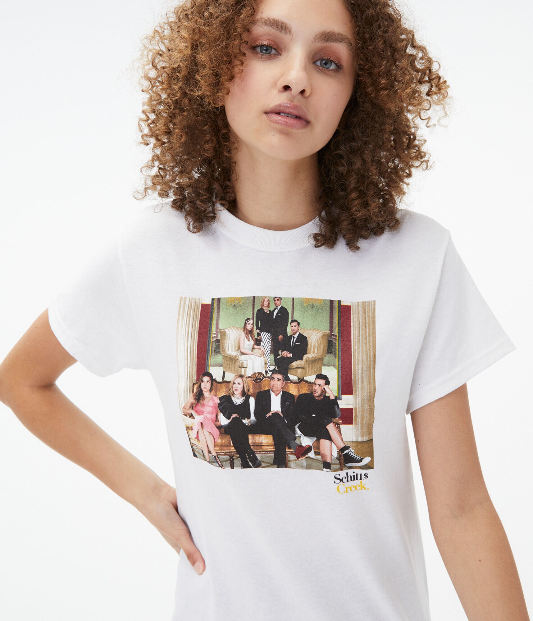 Schitt's Creek Family Portrait Boyfriend Graphic Tee