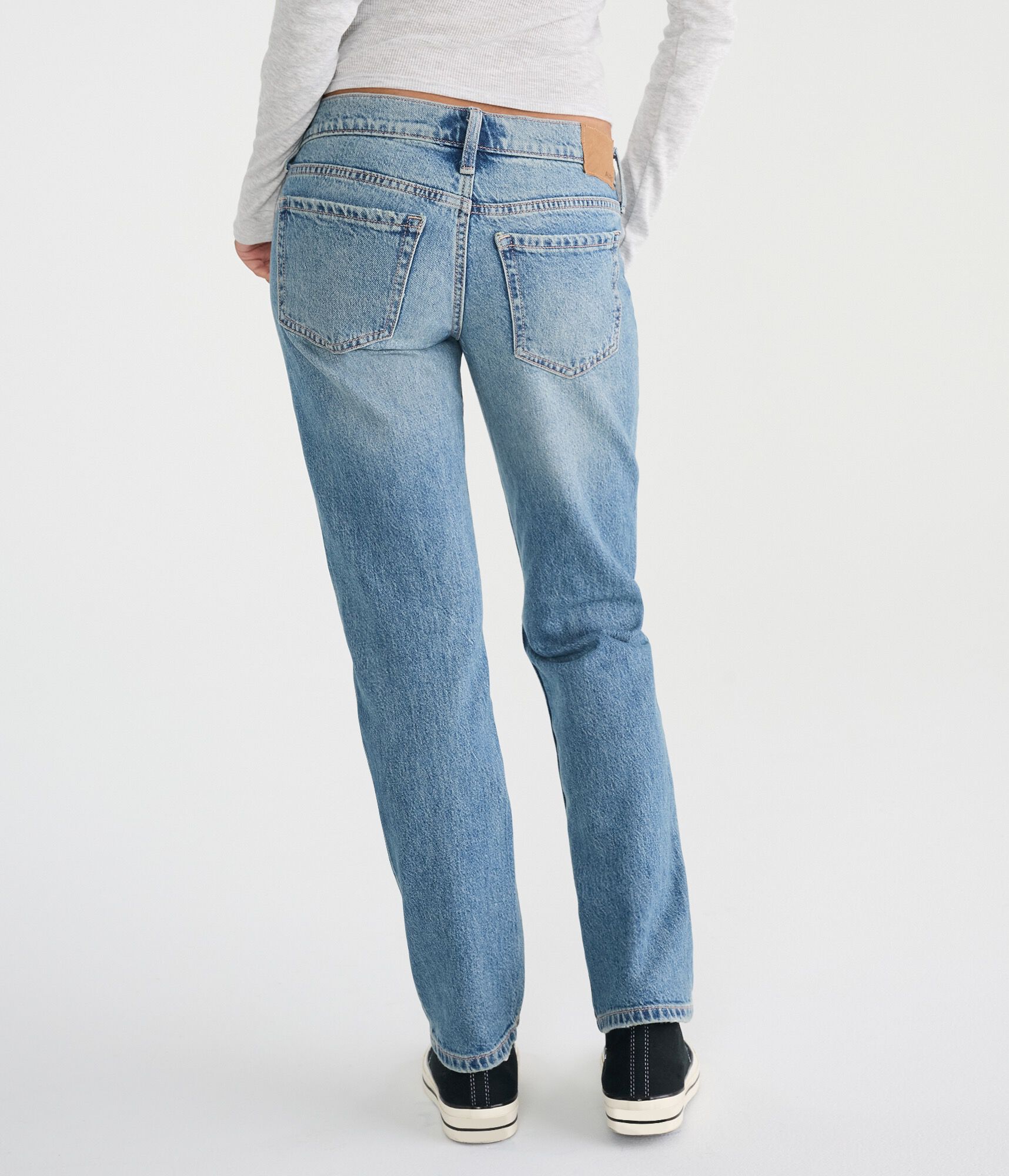 Super Low-Rise Straight Jean