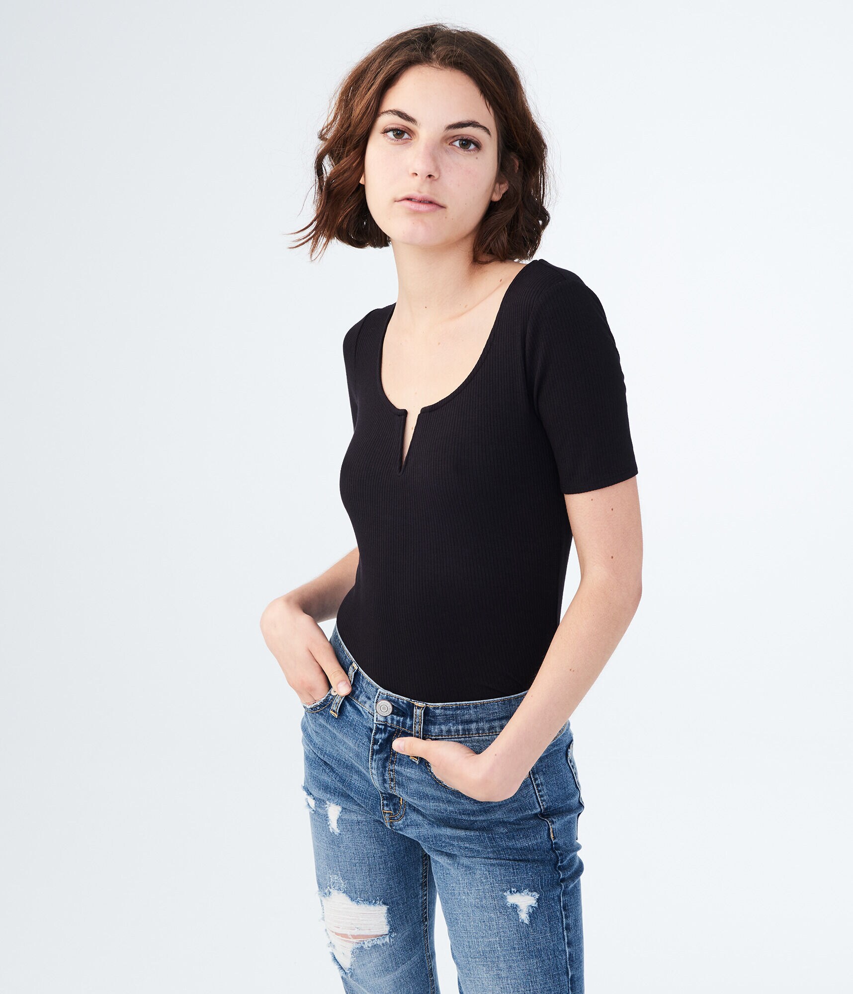 Solid V-Notch Ribbed Top
