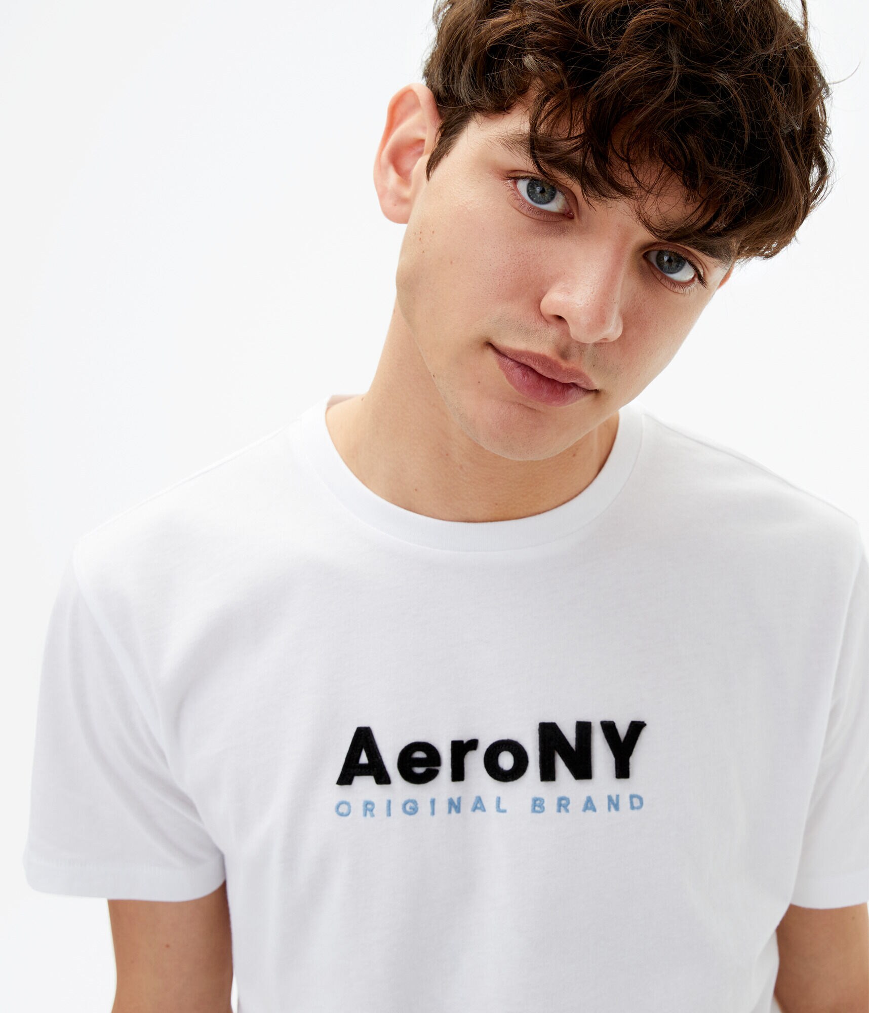 Aero NY Original Brand Appliqu&eacute; Graphic Tee