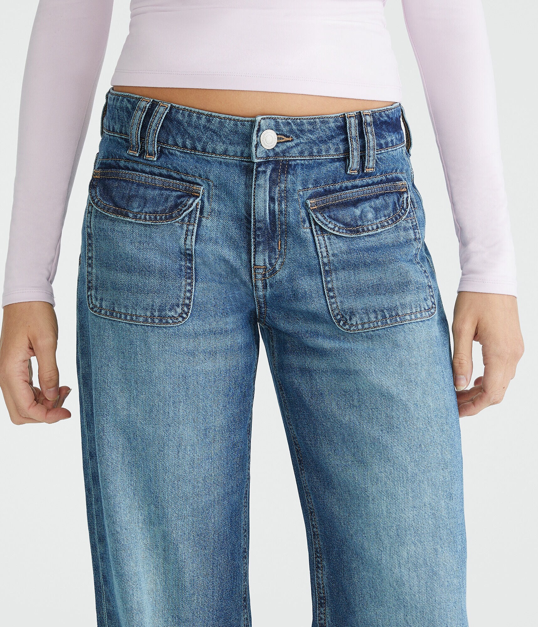 Low-Rise Baggy Wide Leg Lightweight Luxe Jean